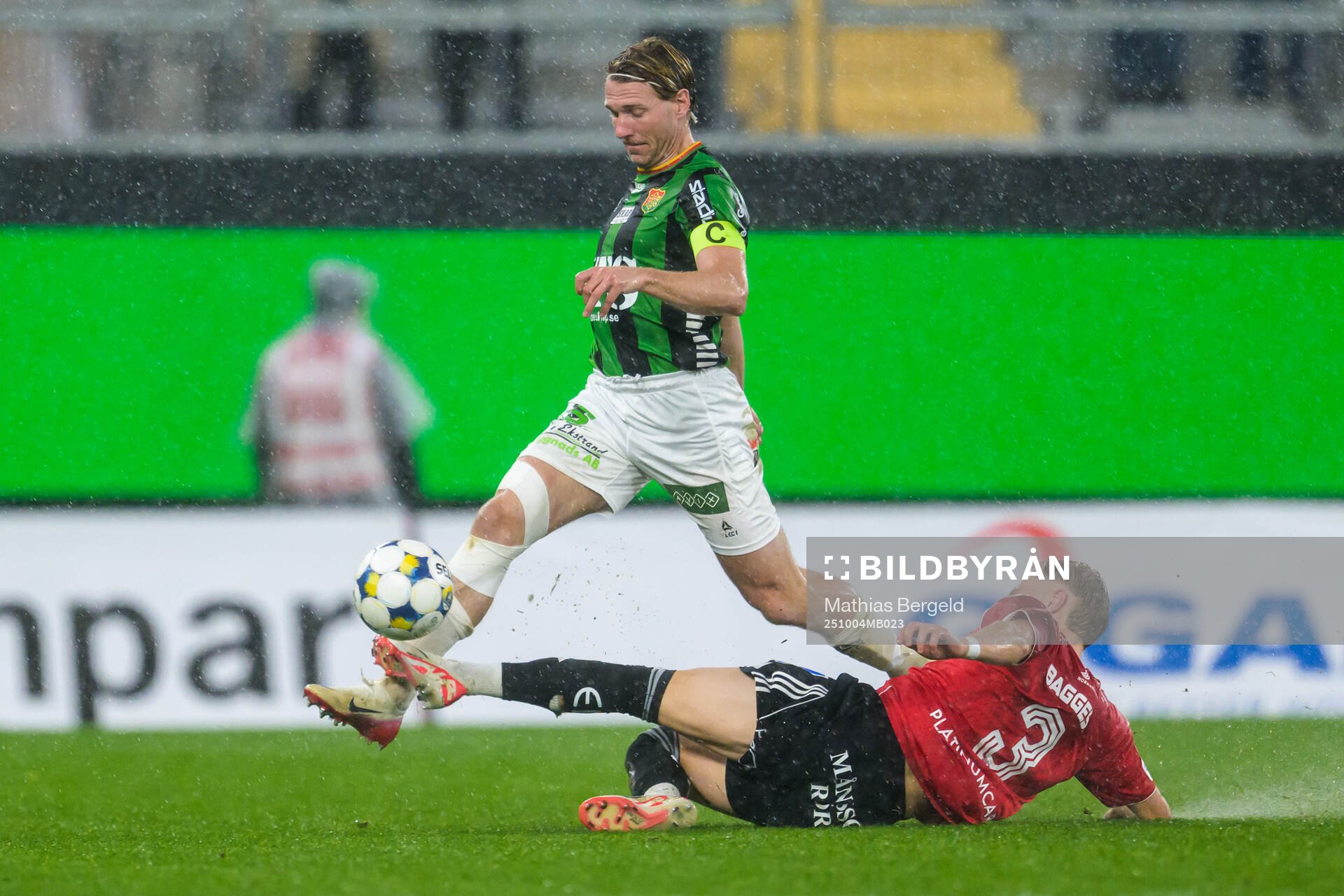 GAIS August Wängberg och IFK Norrköpings Marcus Baggesen