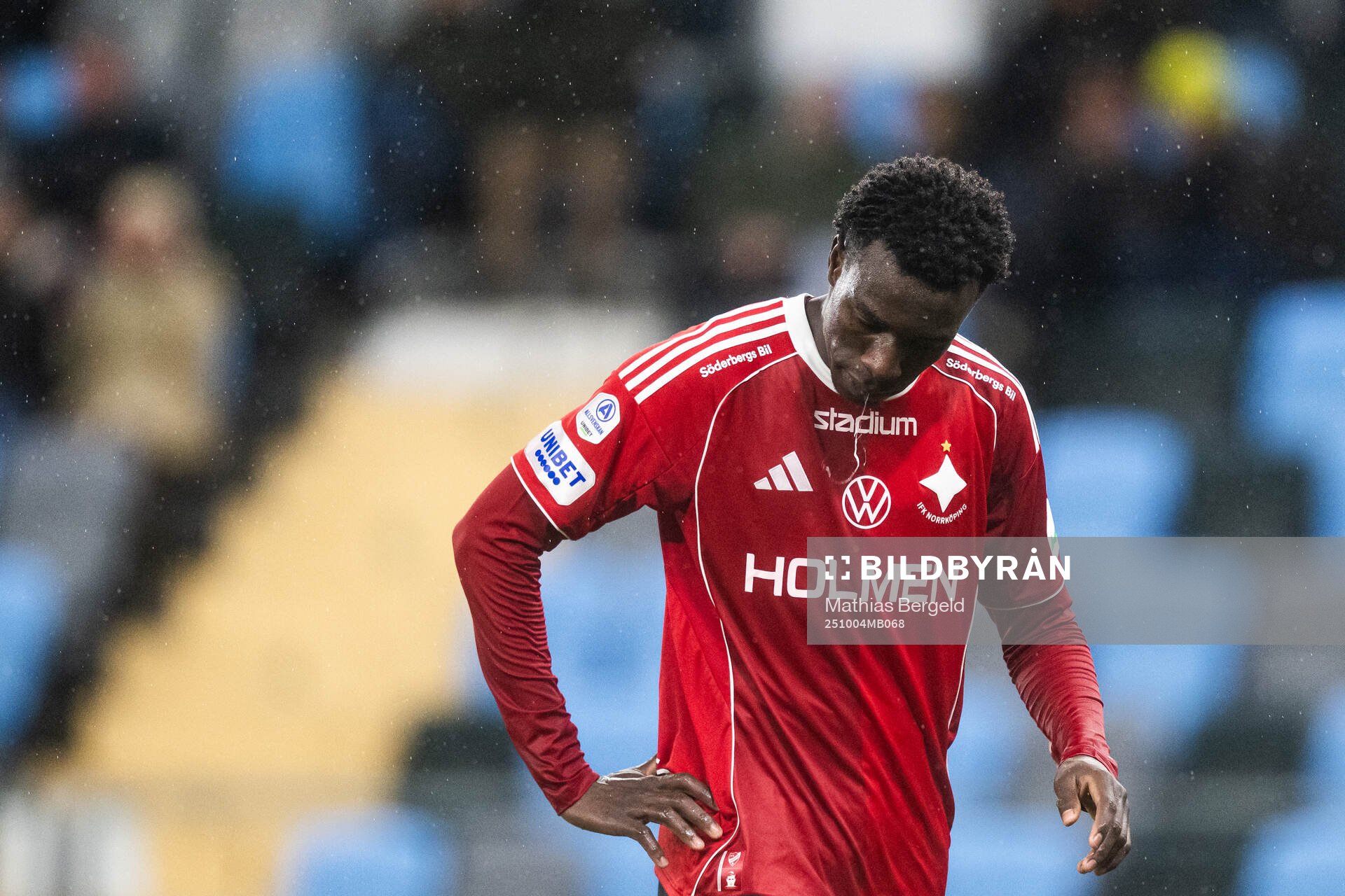 IFK Norrköpings Abdoulie Tamba deppar