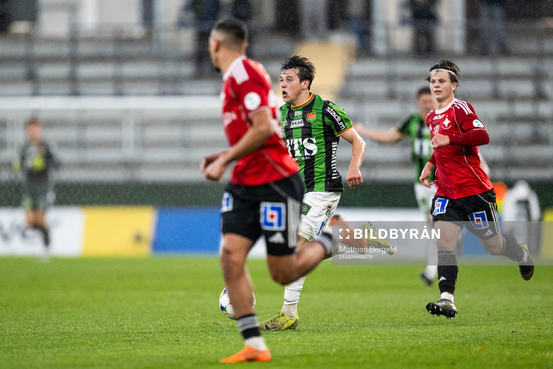 GAIS Matteo de Brienne och IFK Norrköpings Axel Brönner