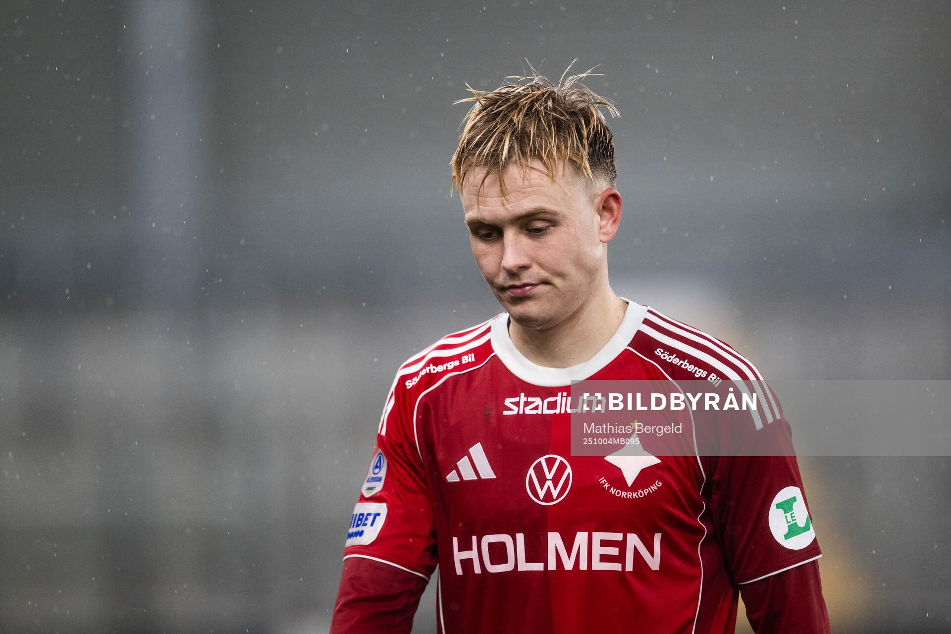 IFK Norrköpings Isak Andri Sigurgeirsson deppar