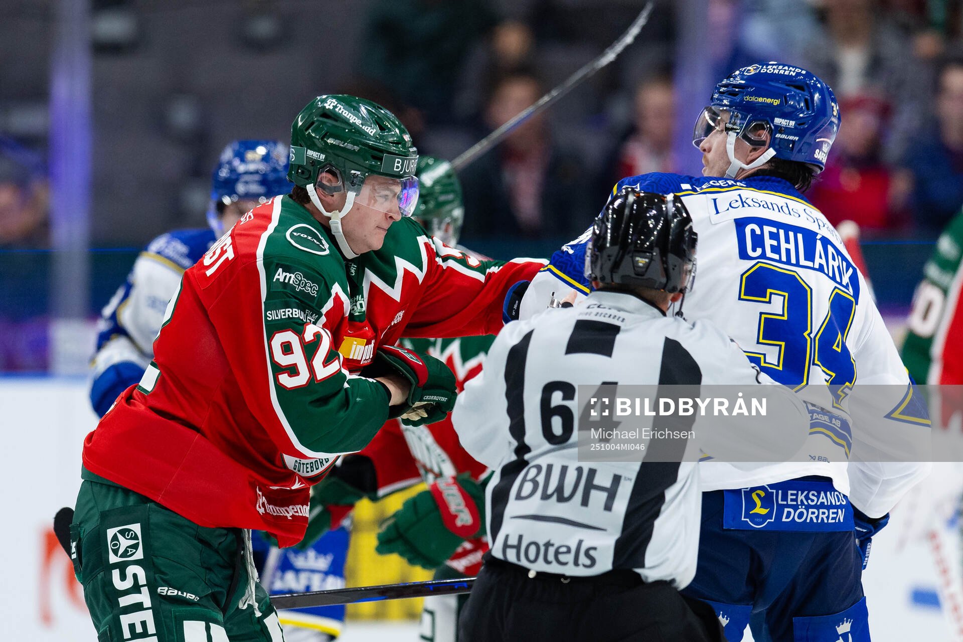 Frölundas Filip Cederqvist och Leksands Peter Cehlarik