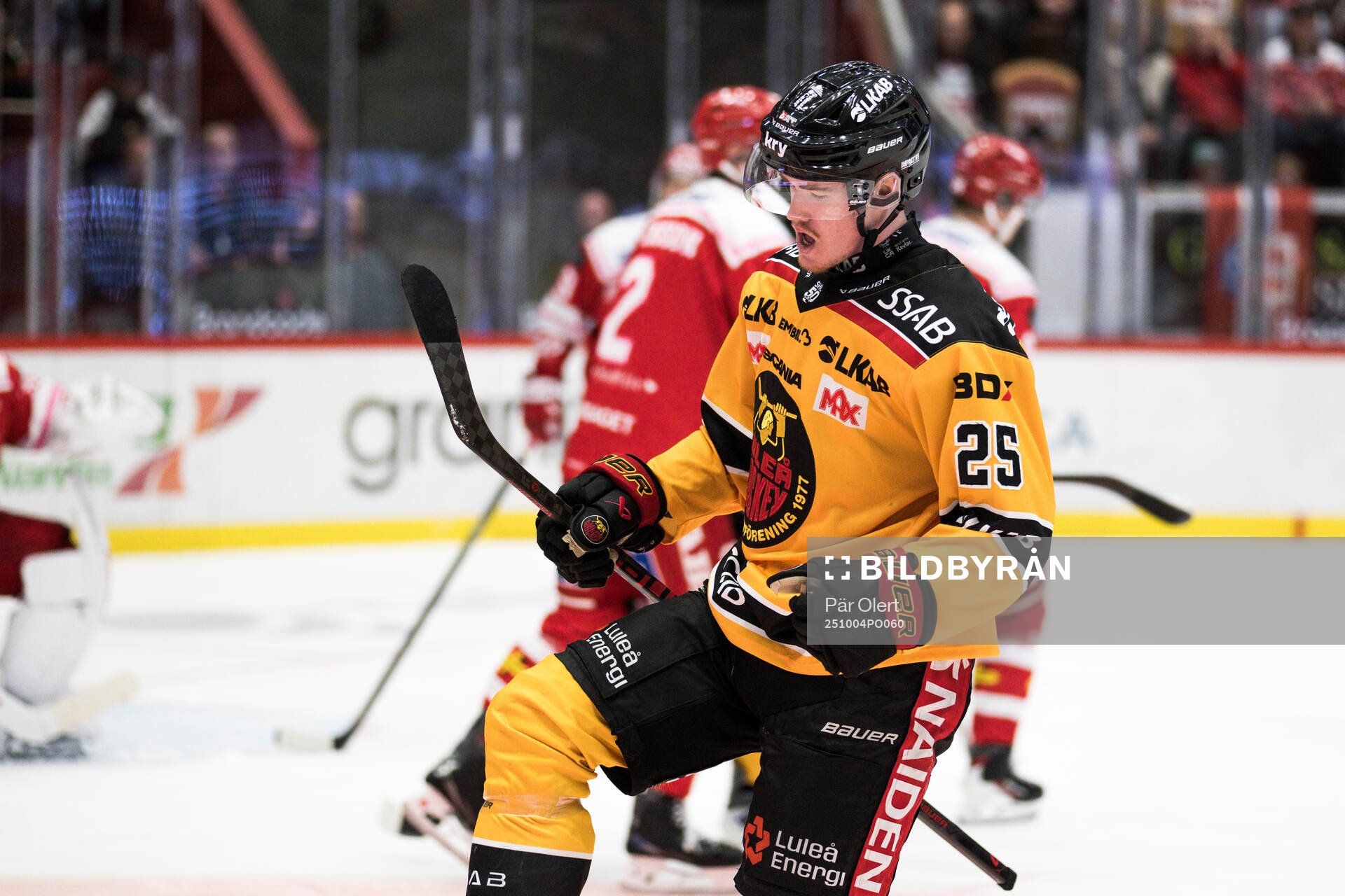 Luleås Filip Eriksson jublar