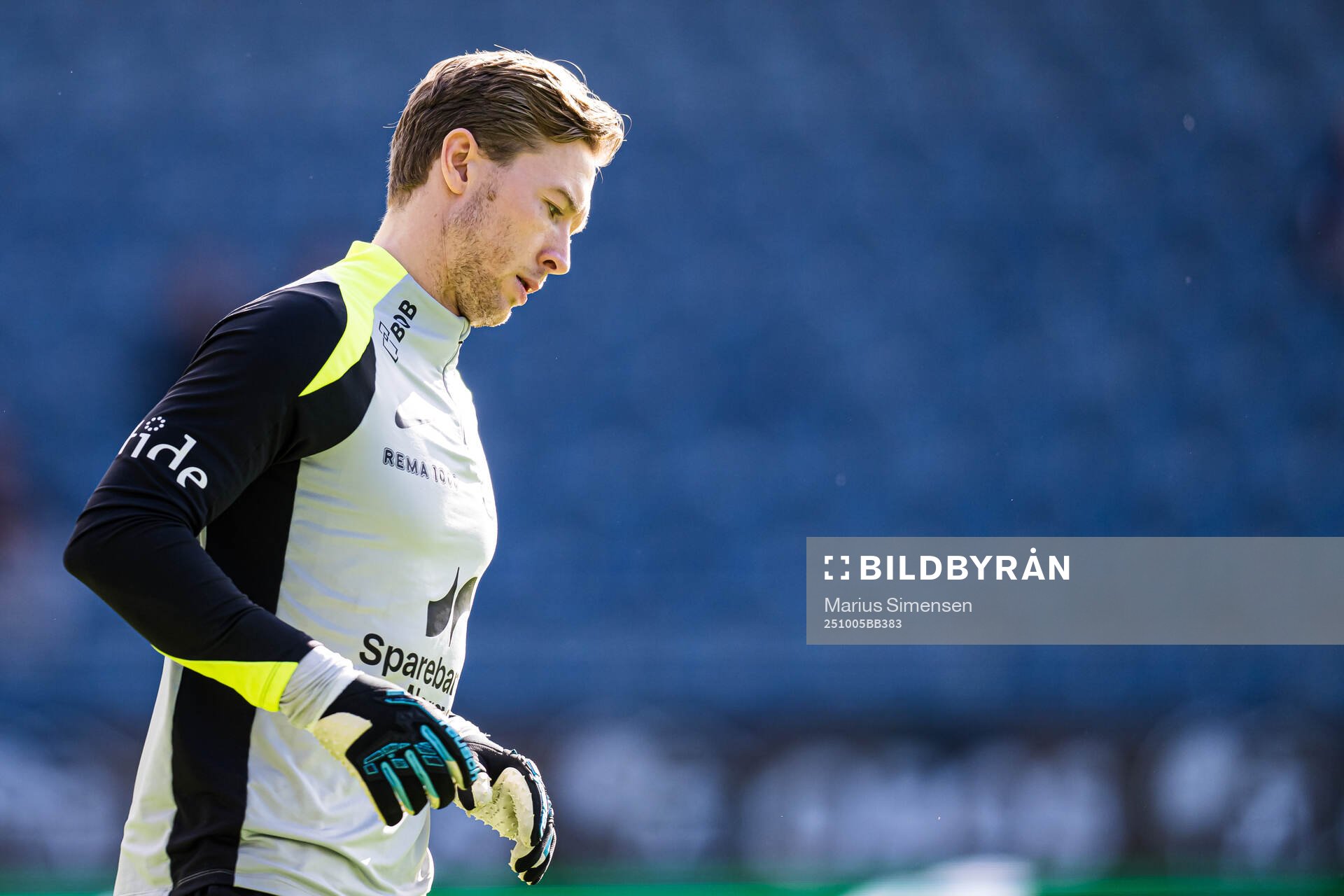 Goalkeeper Mathias Dyngeland of Brann warms up