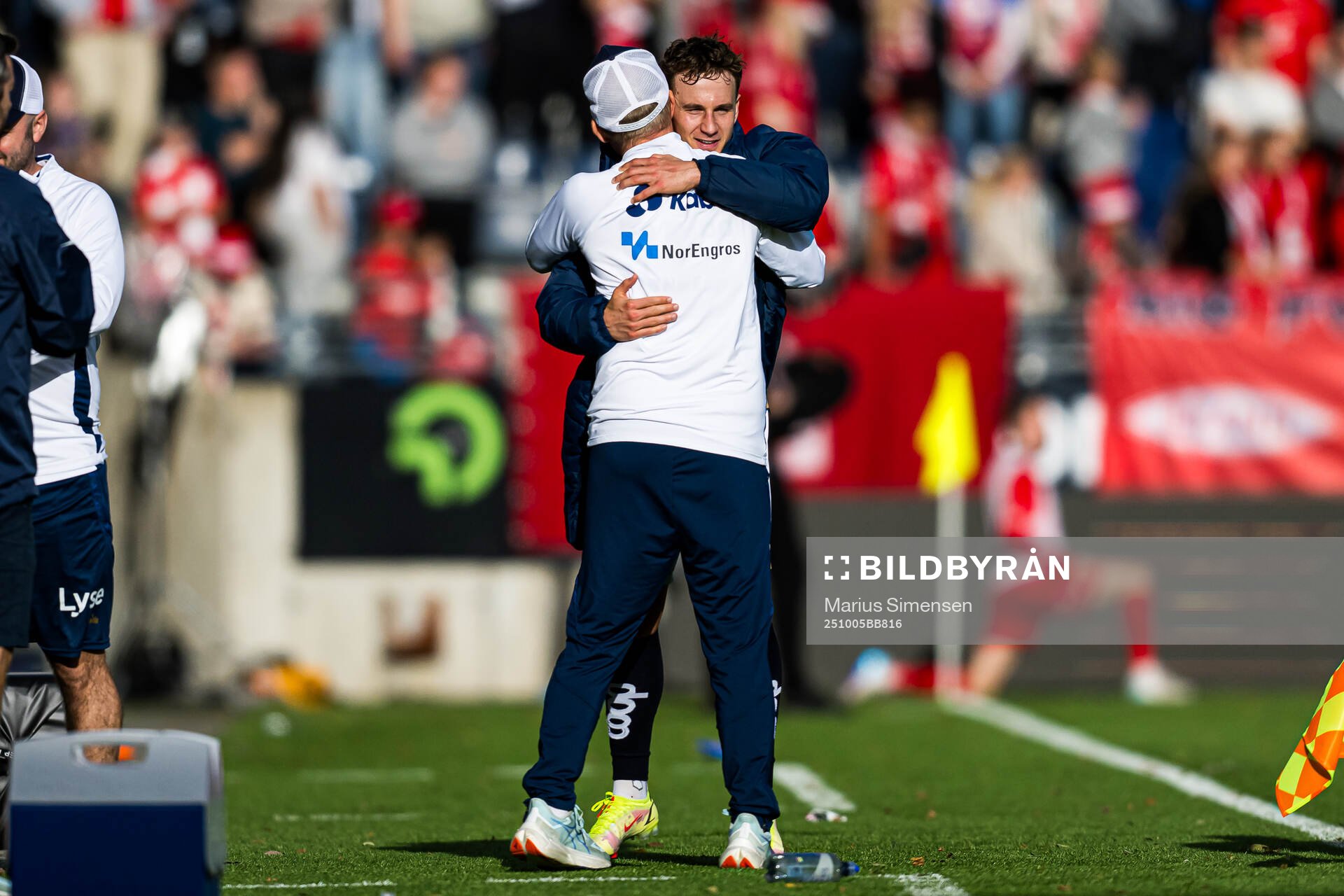 Head coach Morten Jensen of Viking and Peter Buch