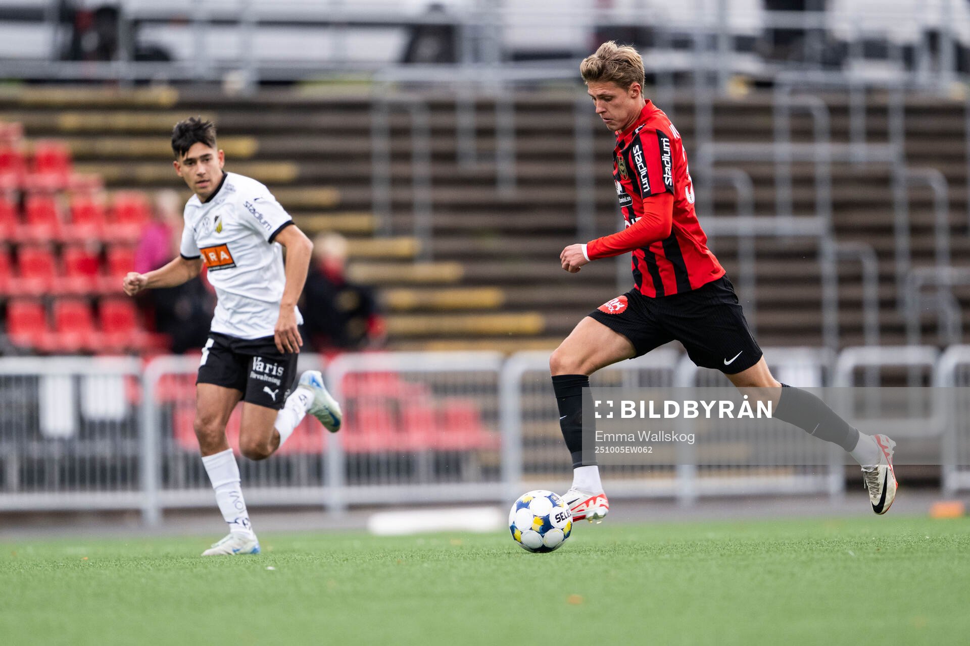Häckens Danilo Al-Saed och Brommapojkarnas Lukas Björklund