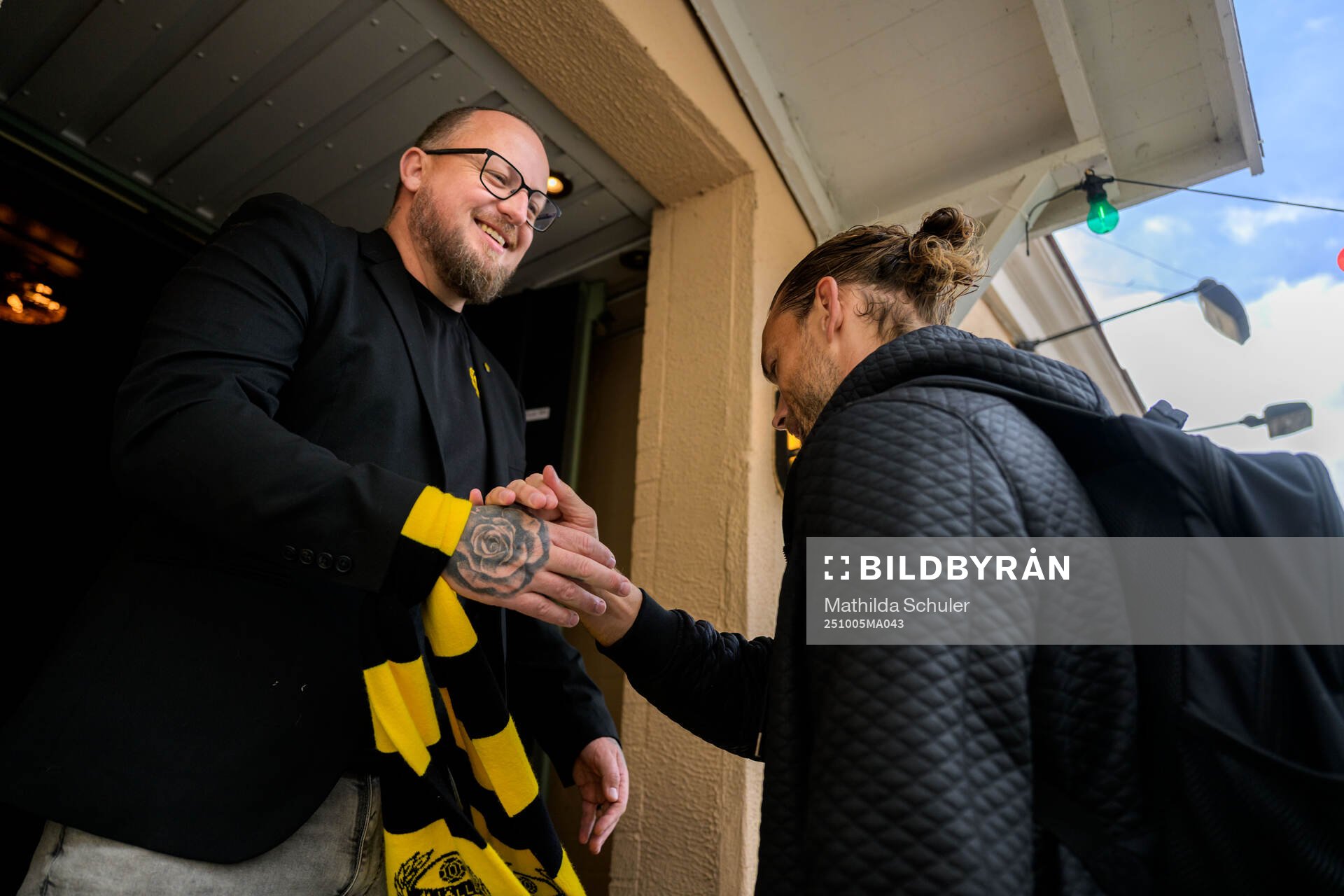 Mjällbys kommuniktionsansvarig James Wahlberg och Tom