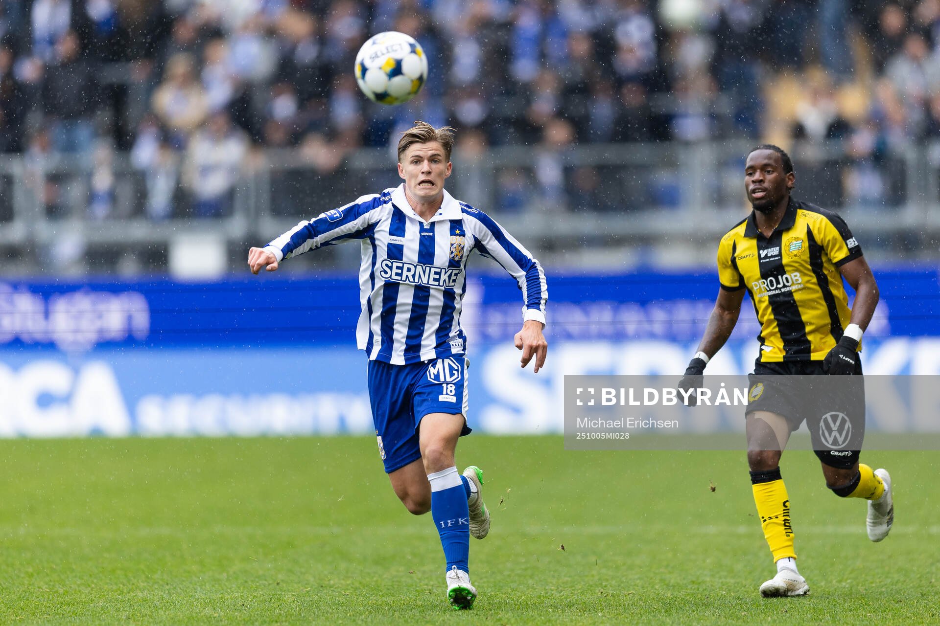 IFK Göteborgs Felix Eriksson och Hammarbys Okeke Obilor