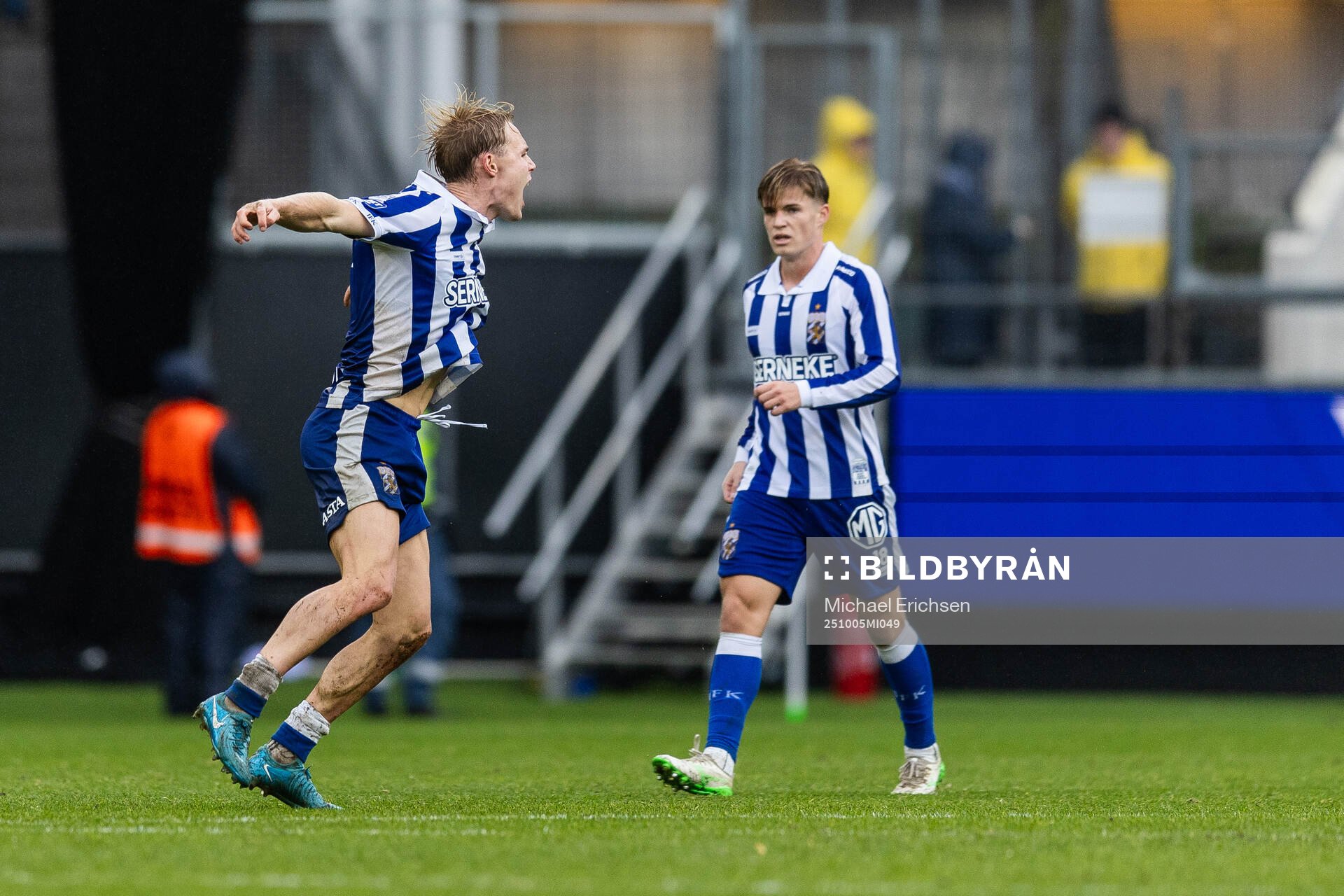IFK Göteborgs Max Fenger jublar