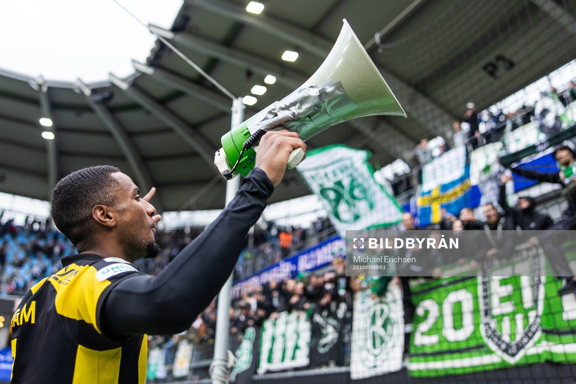 Hammarbys Paulos Abraham jublar