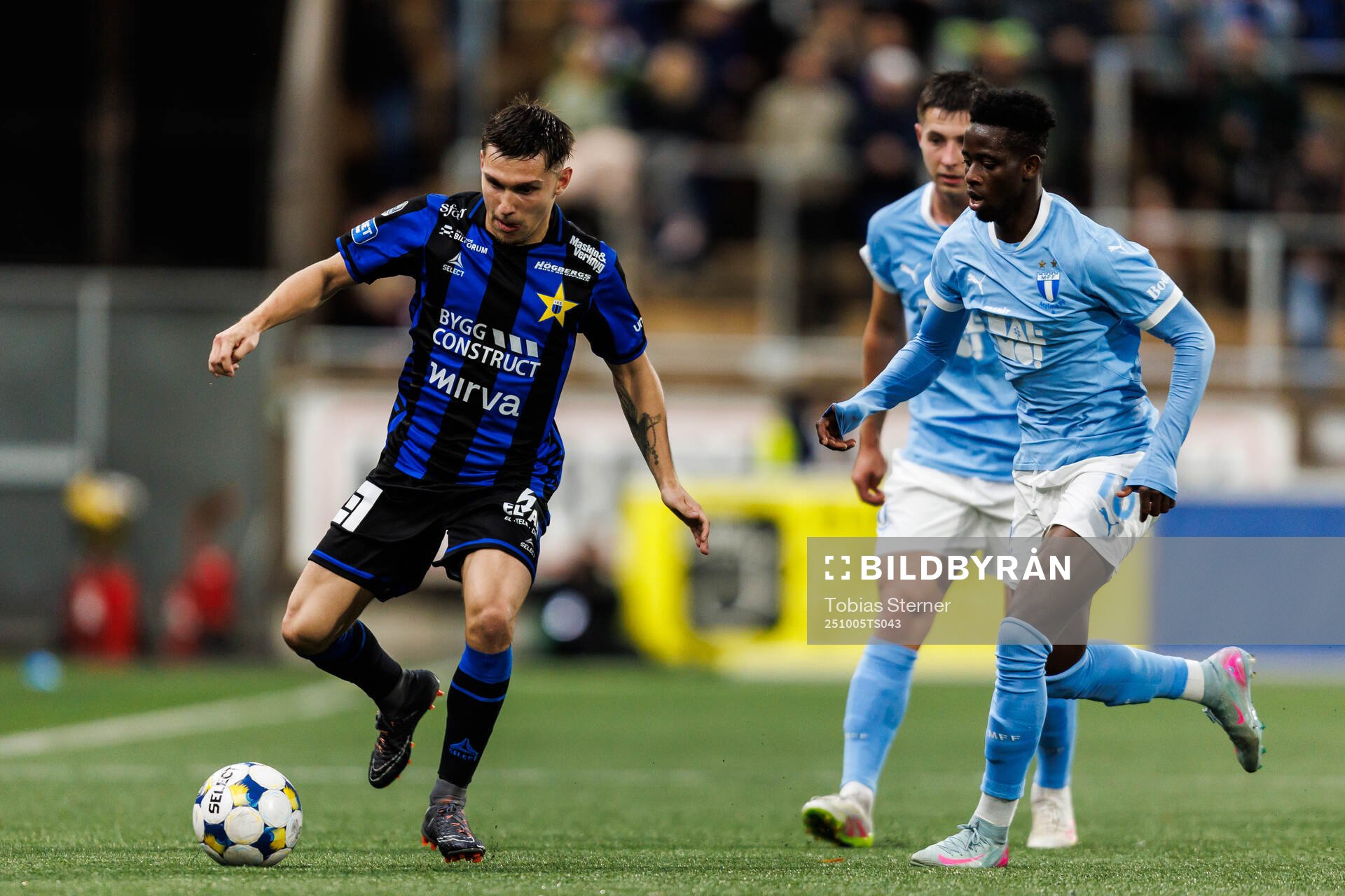 Sirius Isak Bjerkebo och Malmö FFs Salifou Soumah