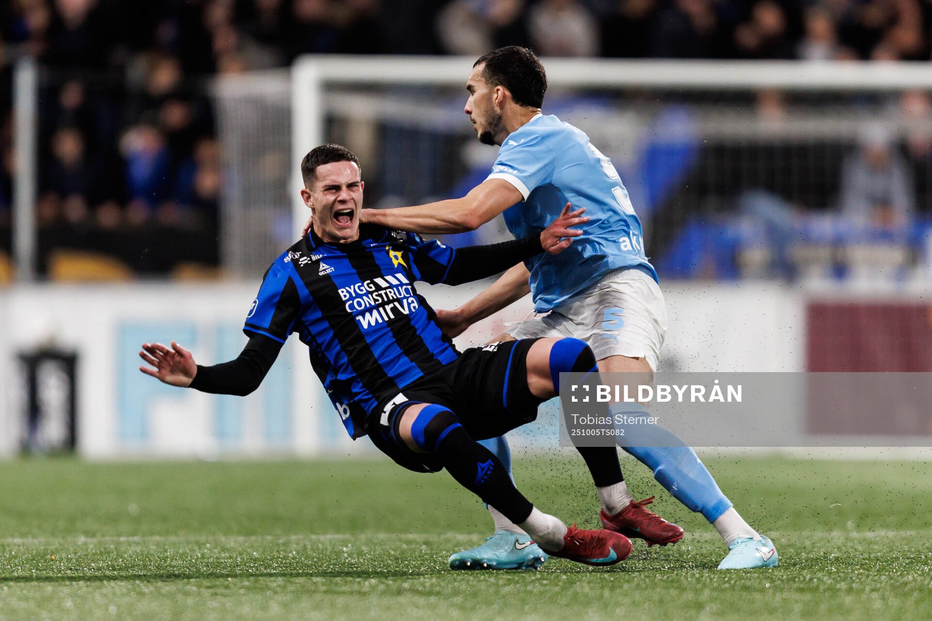 Sirius Robbie Ure och Malmö FFs Andrej Djuric