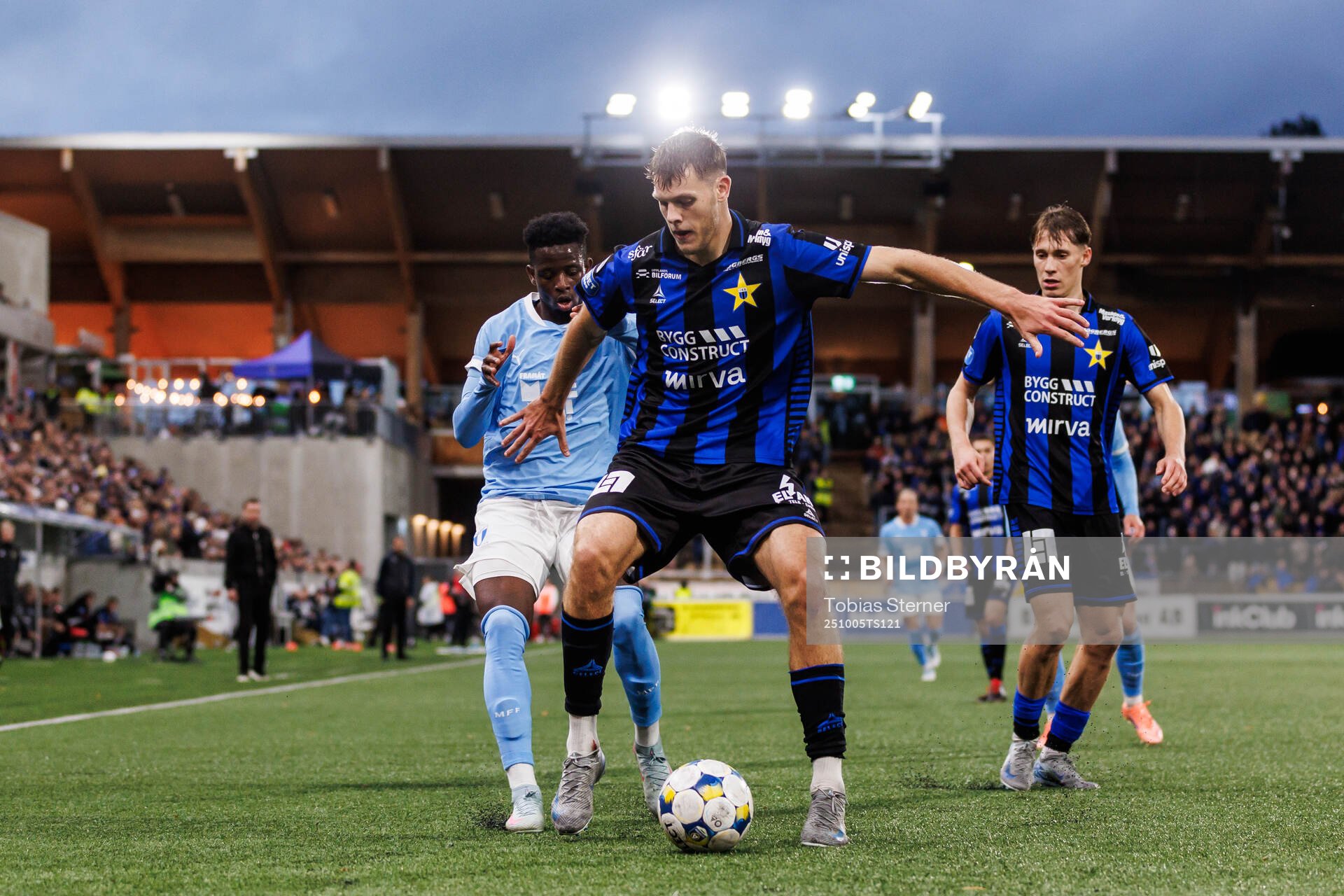 Malmö FFs Salifou Soumah och Sirius Tobias Anker
