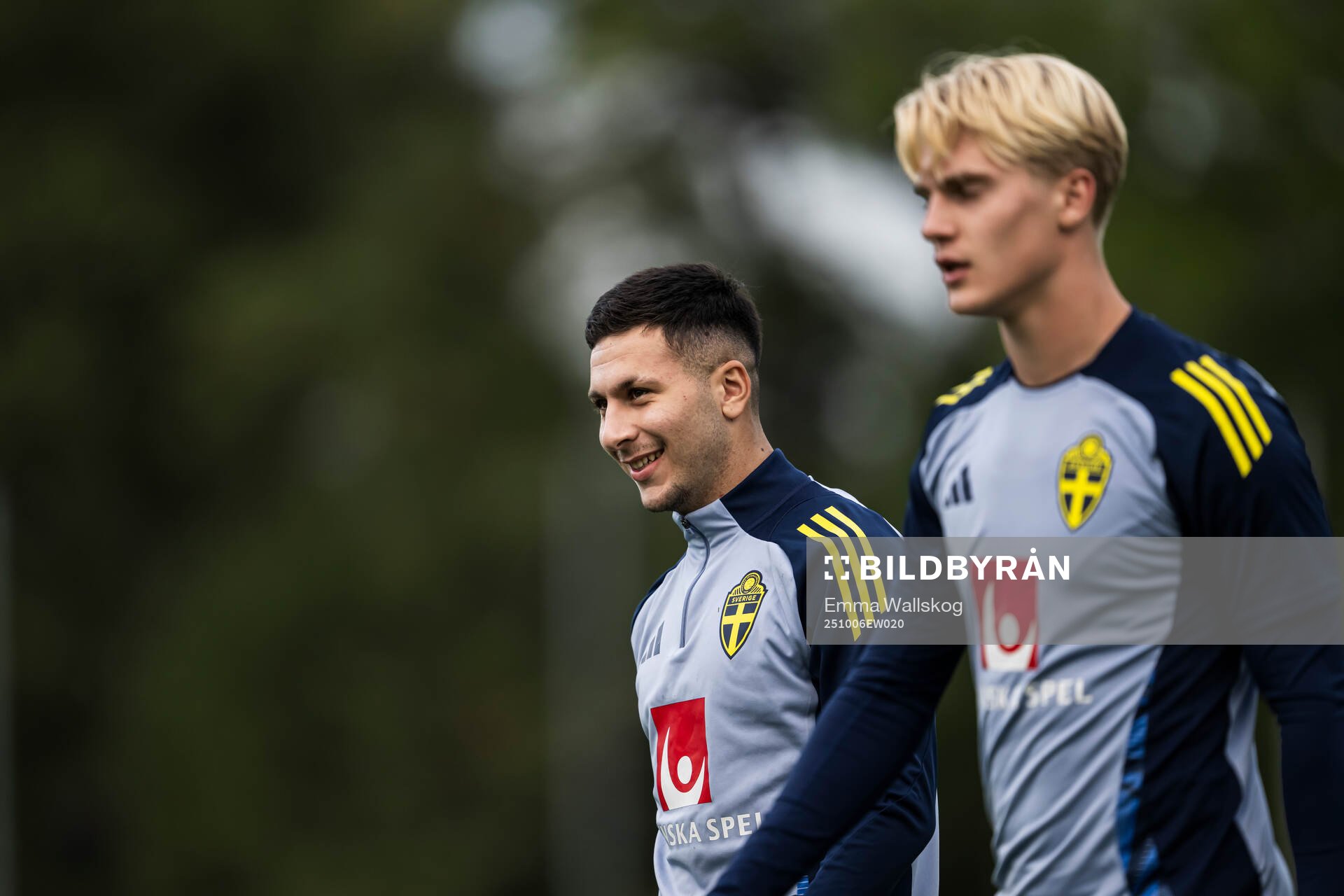 Roony Bardghji and Lucas Bergvall of the Swedish national