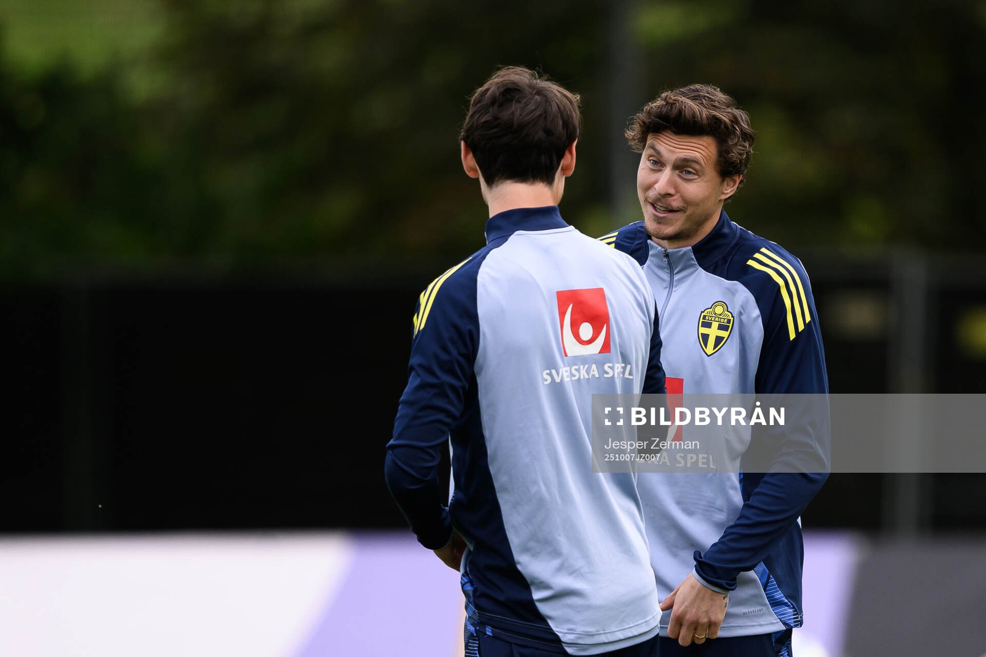 Victor Nilsson Lindelöf and Hjalmar Ekdal of the Swedish
