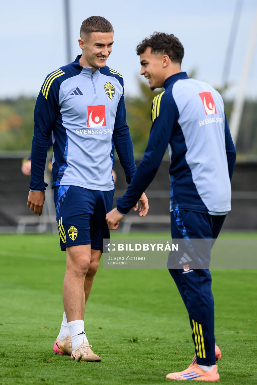 Gustaf Lagerbielke and Yasin Ayari of the Swedish men's