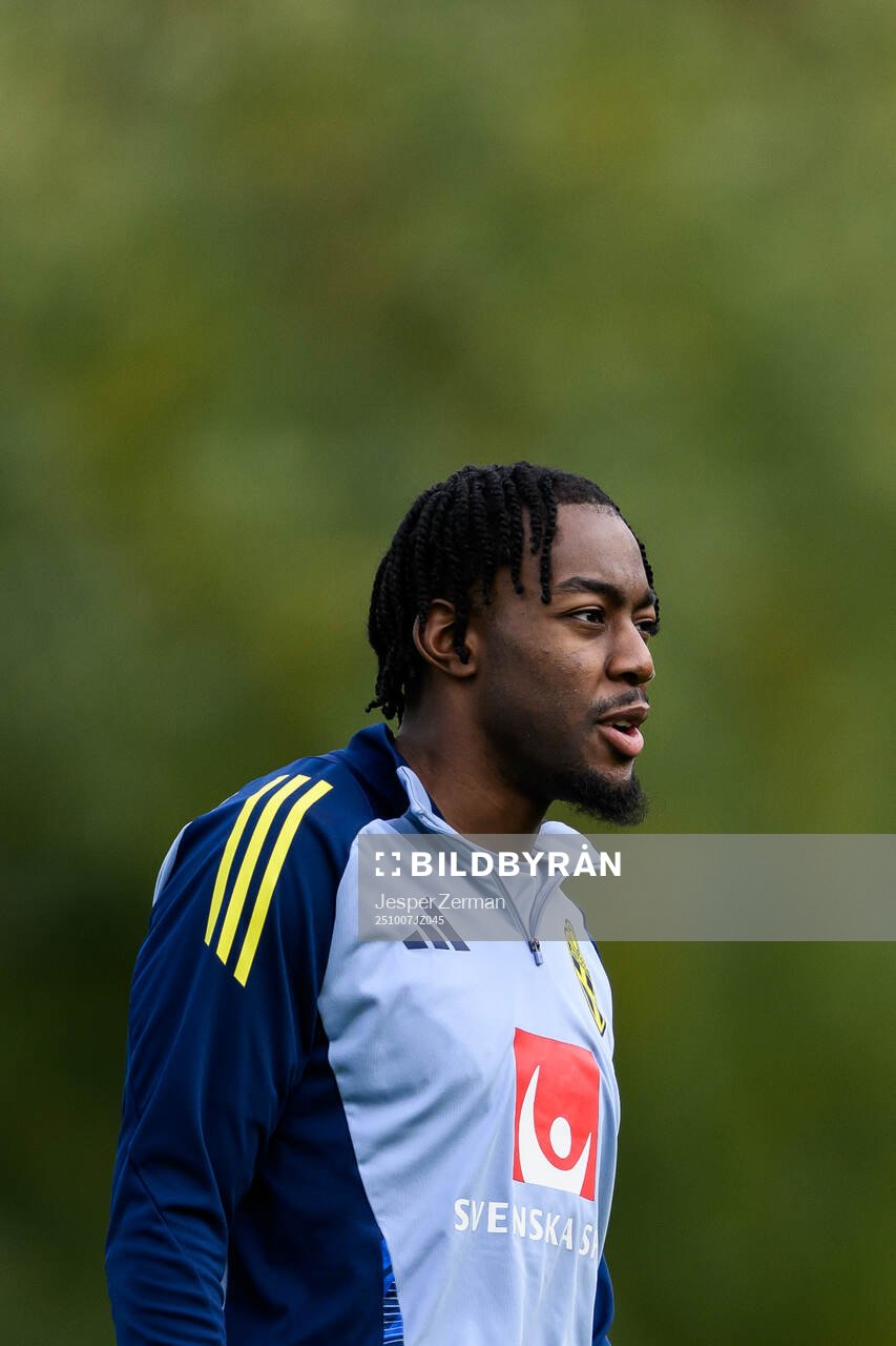Anthony Elanga of the Swedish men's national football team