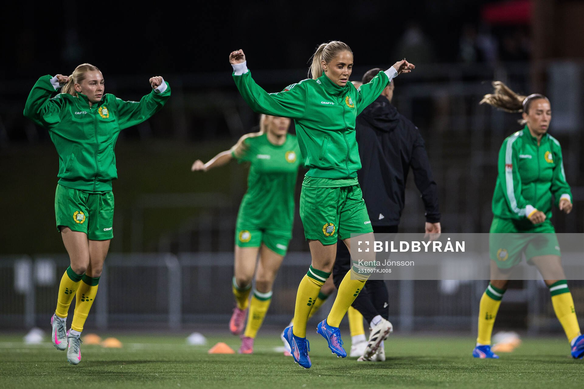 Emilie Joramo and Alice Carlsson of Hammarby