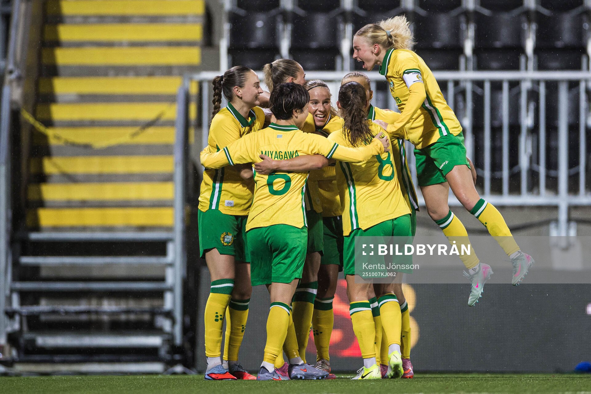 Ellen Wangerheim of Hammarby celebrates with team mates