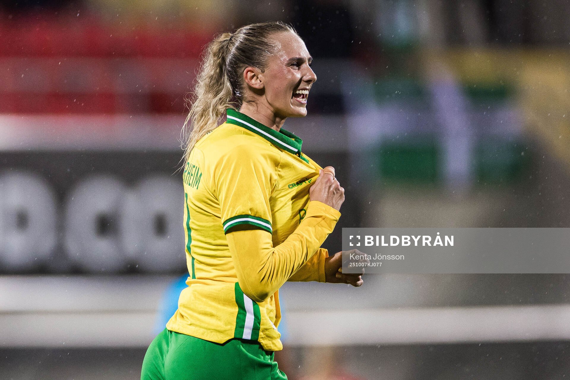 Ellen Wangerheim of Hammarby celebrates