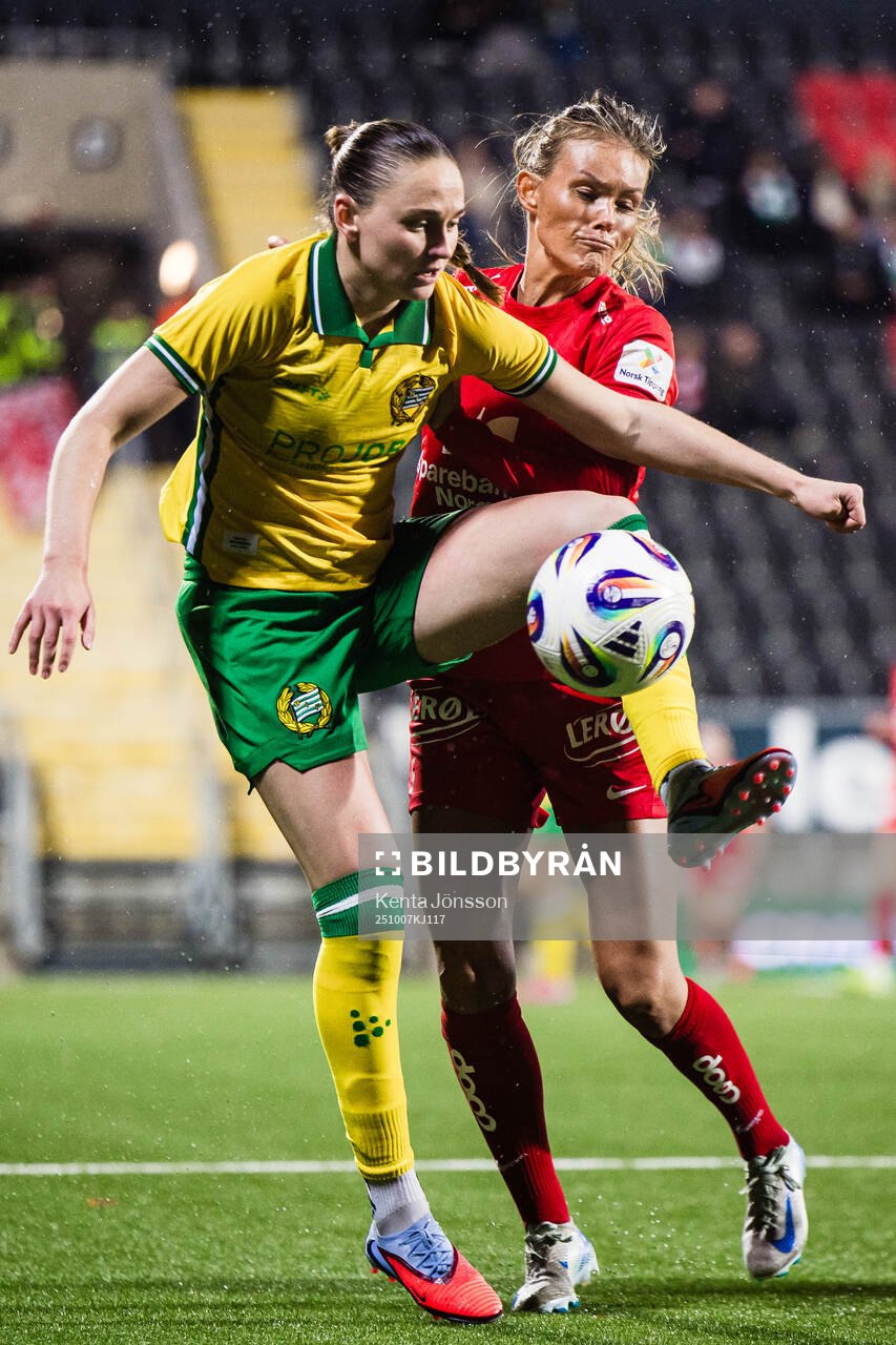Vilde Hasund of Hammarby and Ingrid Stenevik of Brann