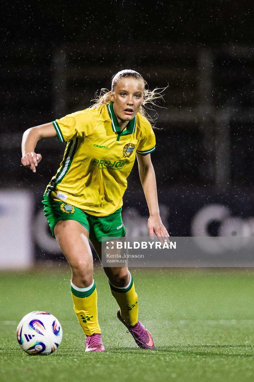 Smilla Holmberg of Hammarby
