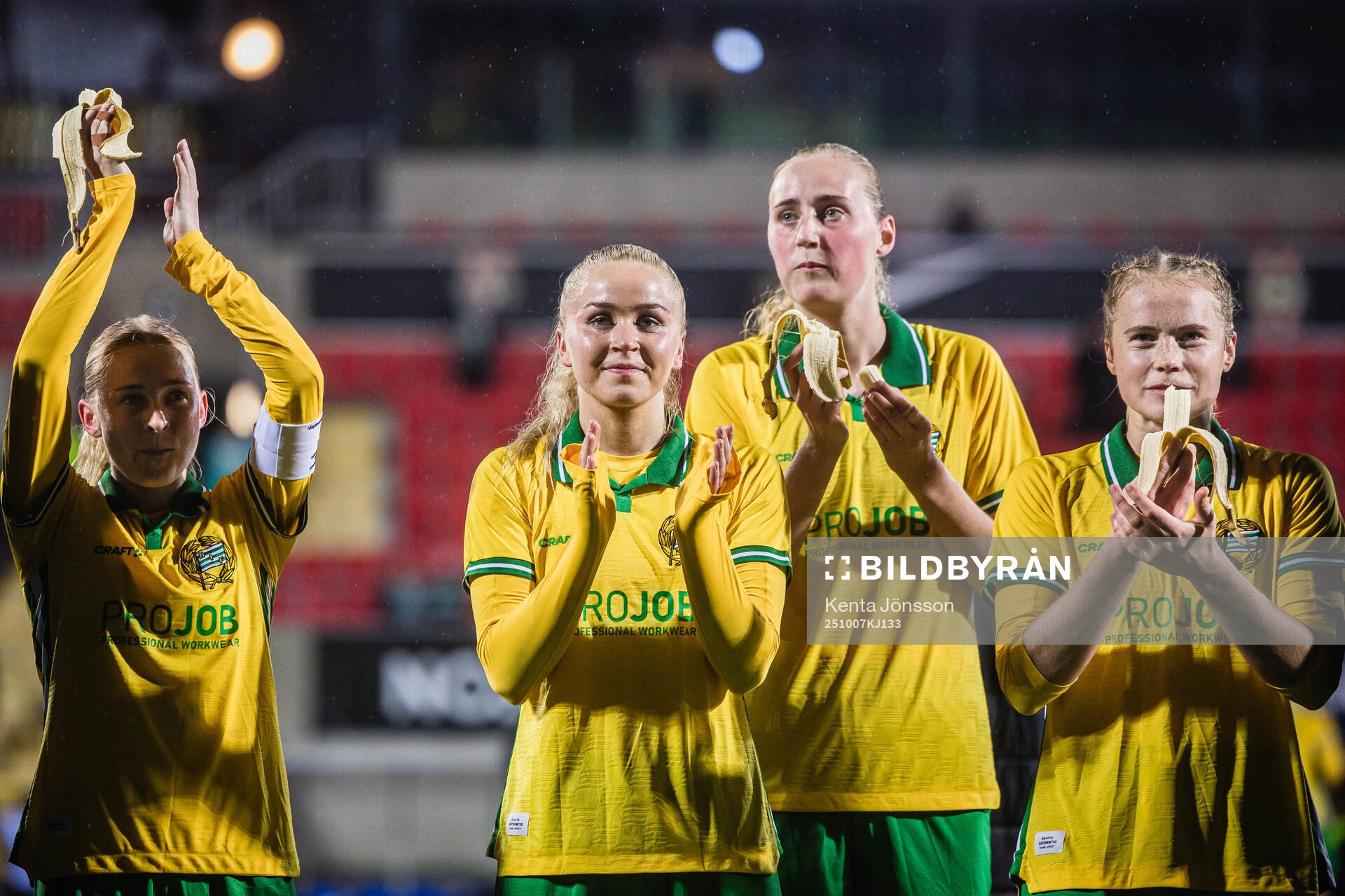 Emilie Joramo, Anna Jøsendal, Emelie Bragstad and Julie