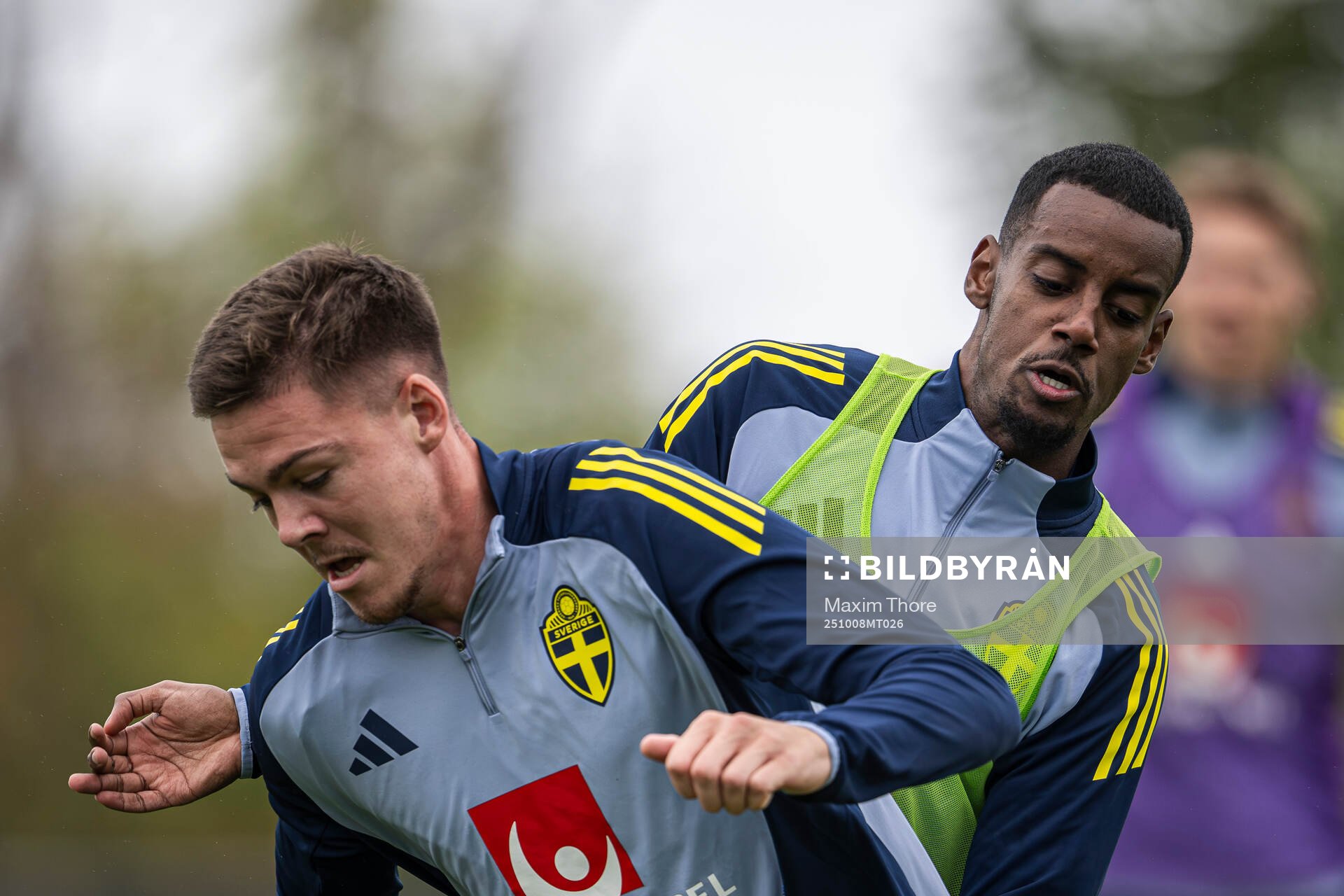 Emil Holm and Alexander Isak of the Swedish men's national