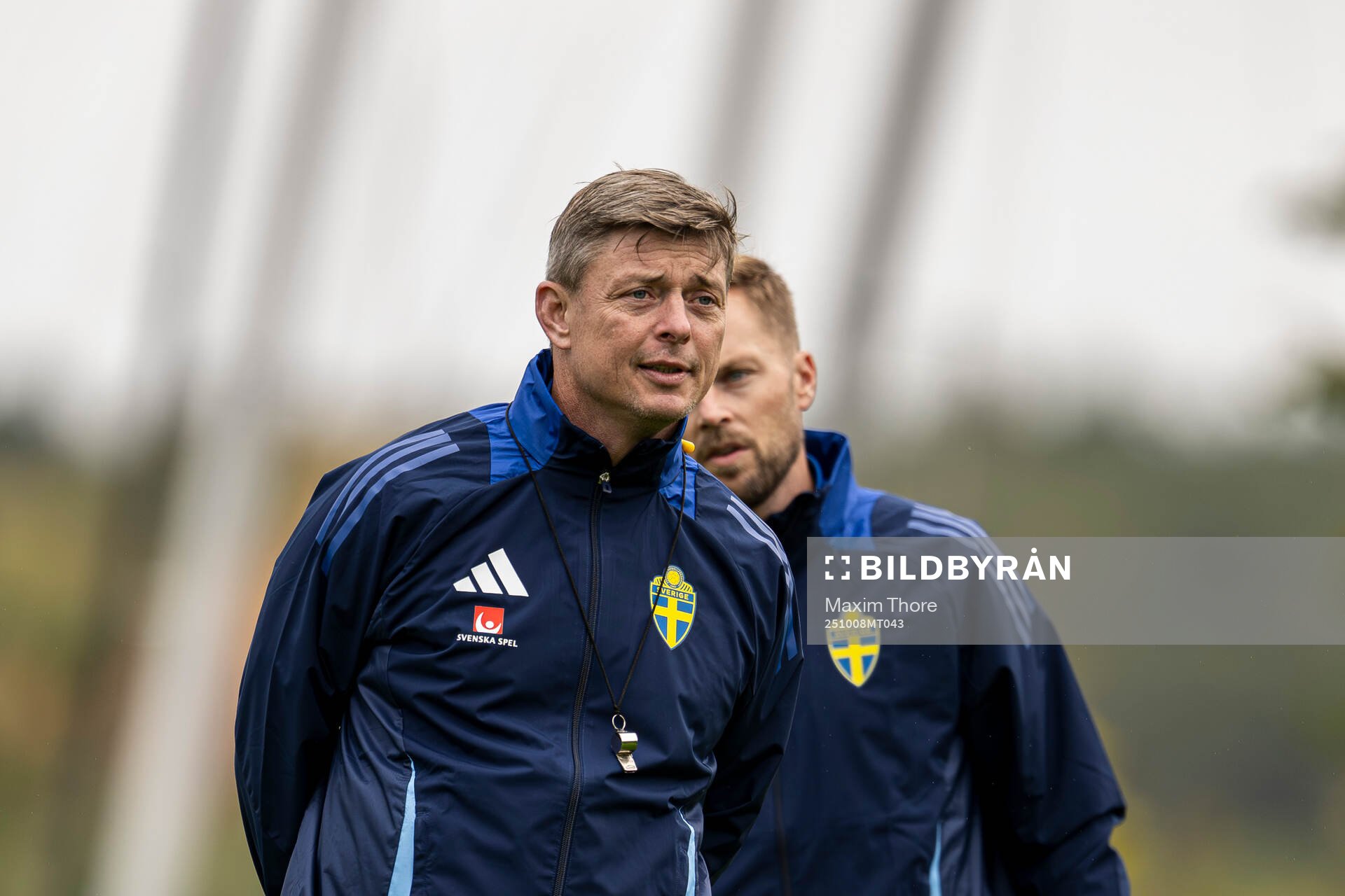 Head coach Jon Dahl Tomasson and assistant coach Sebastian