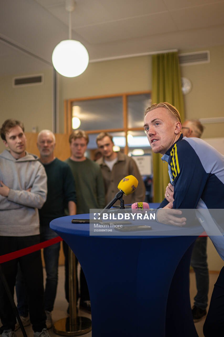 Isac Lidberg of the Swedish national football team in a