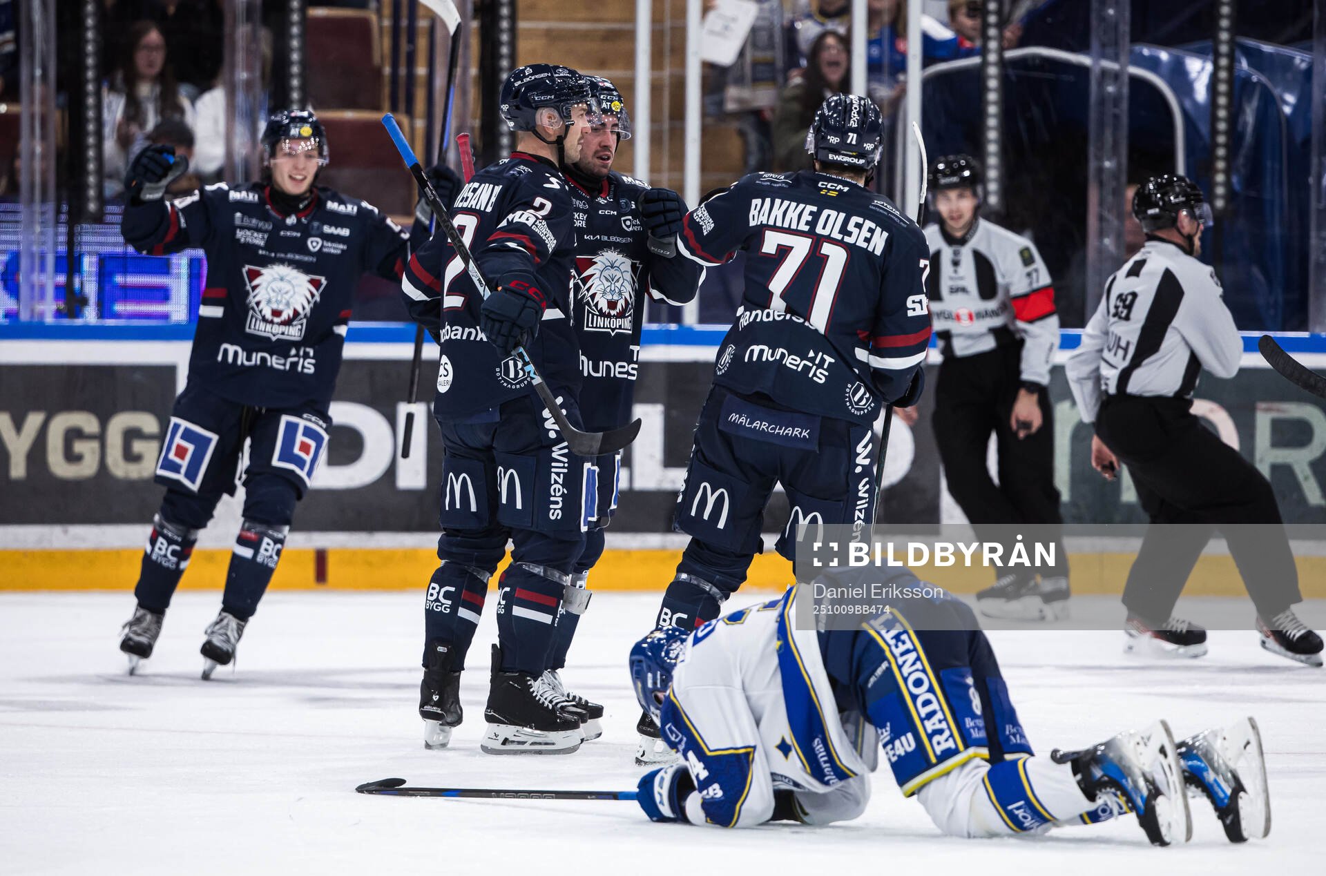 Linköpings Remi Elie jublar
