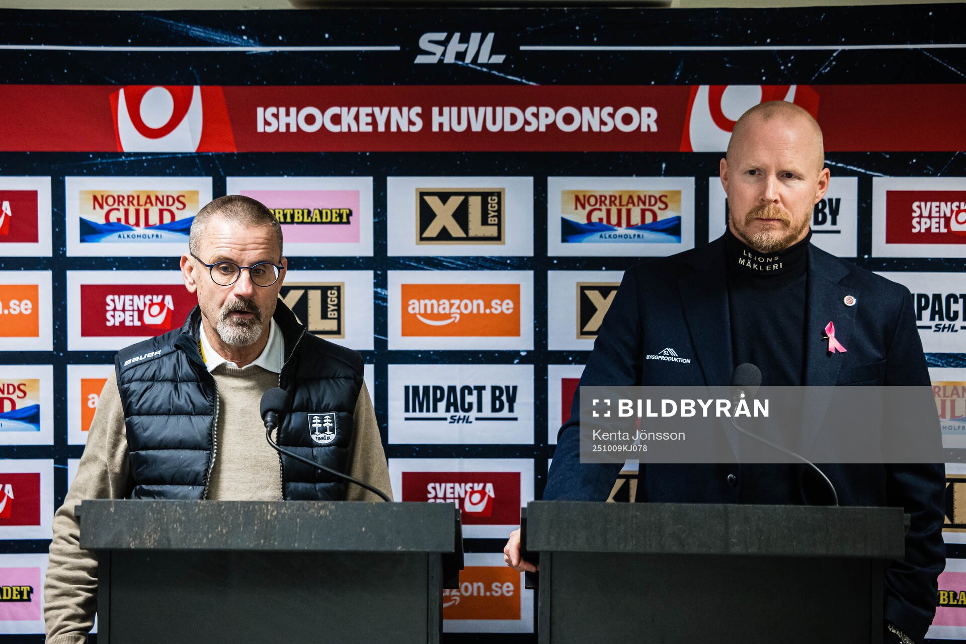 Timrås tränare Tommy Samuelsson och Örebros assisterande