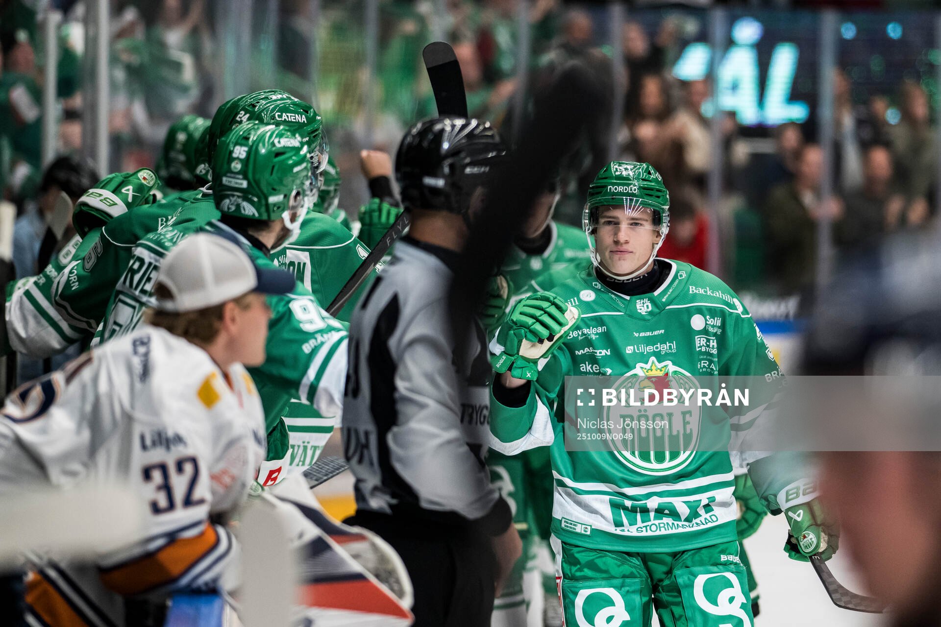 Rögles Isac Solberg jublar