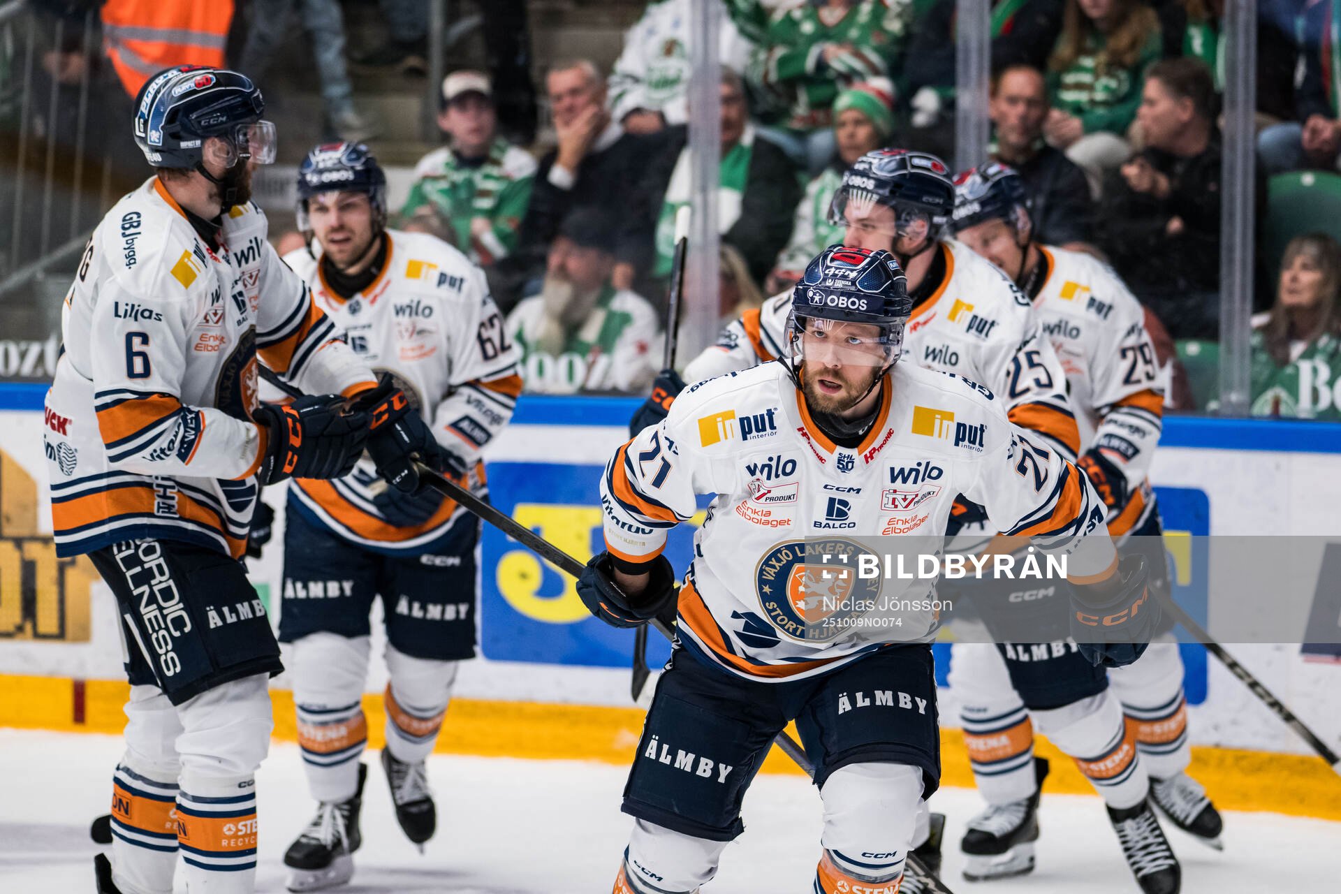 Växjös Brian Cooper jublar