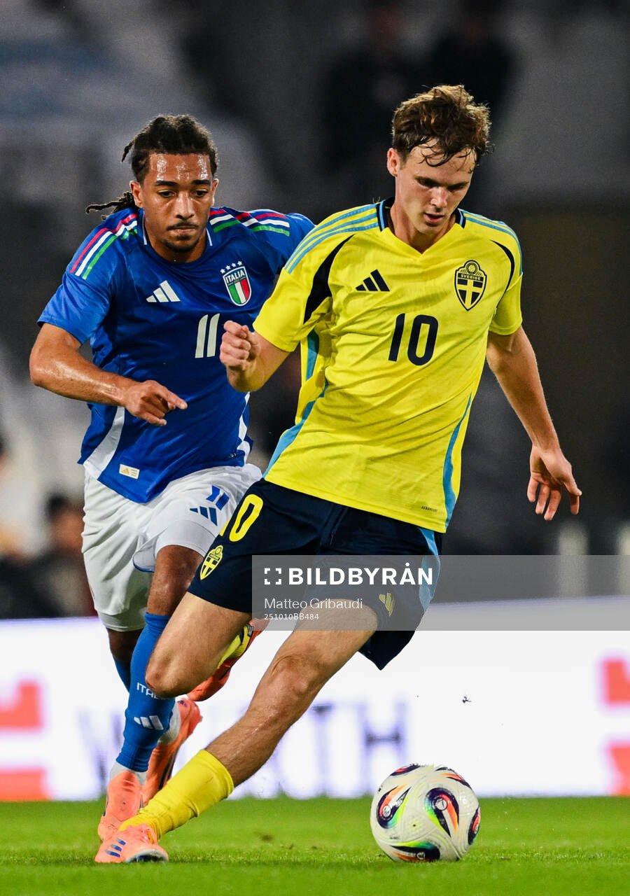 Williot Swedberg of Sweden and Luca Koleosho of Italy