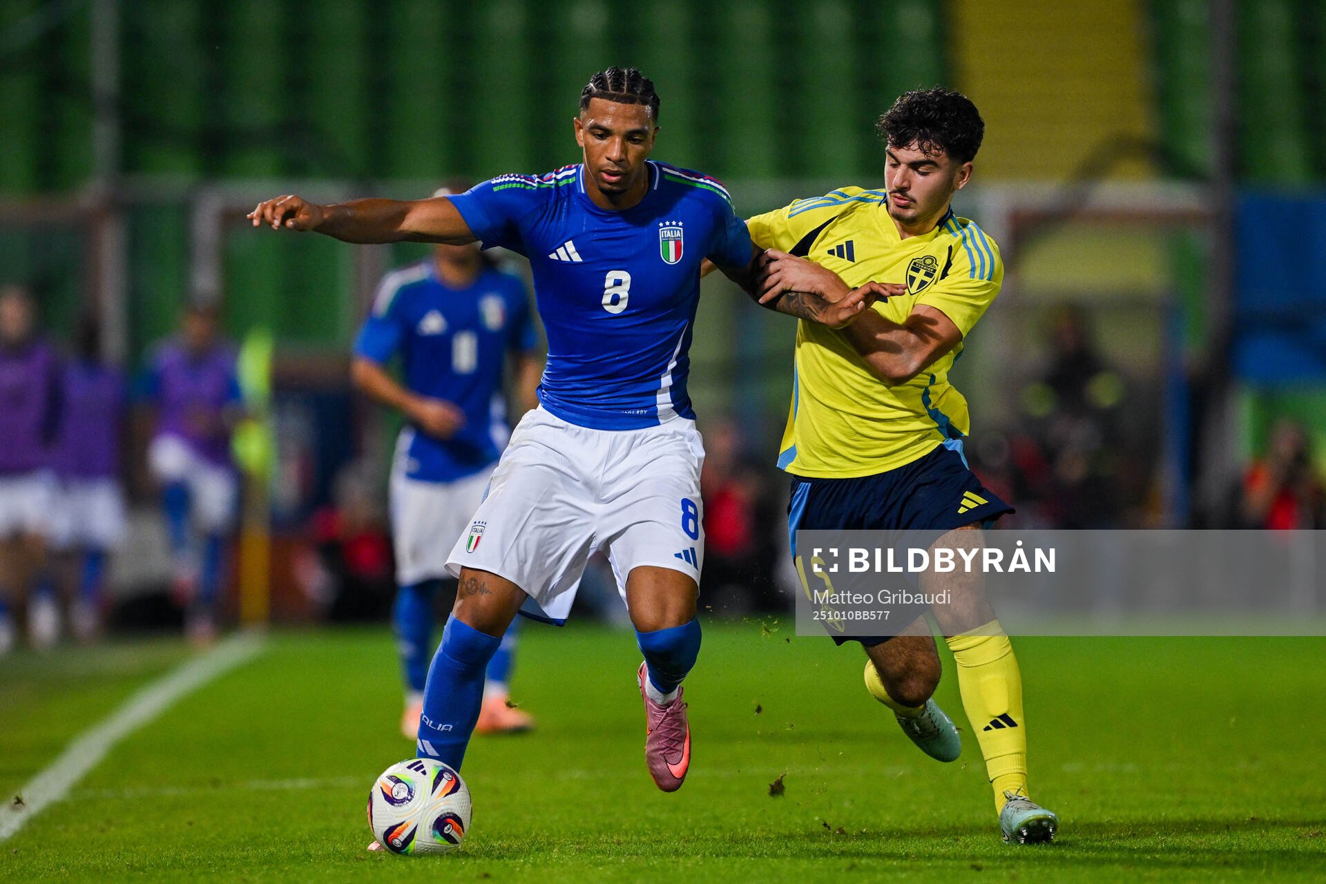 Cher Ndour of Italy and Bleon Kurtulus of Sweden