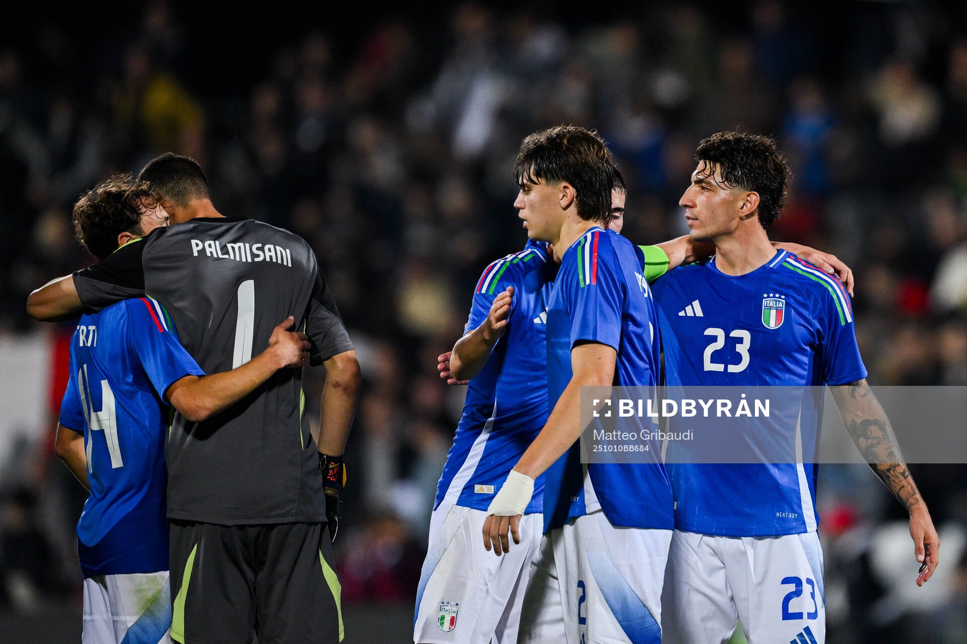 Luca Marianucci of Italy celebrates