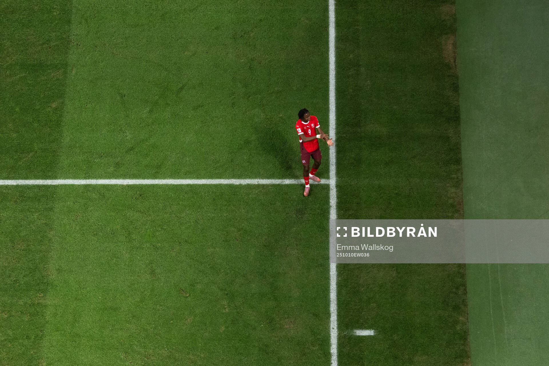 Johan Manzambi of Switzerland celebrates his 0-2 goal