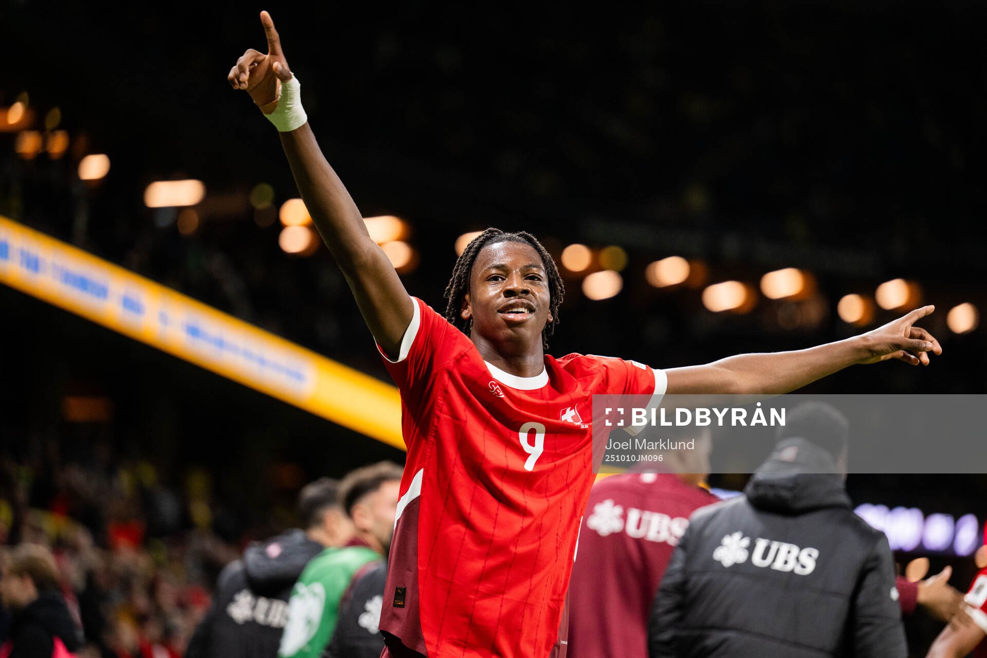 Johan Manzambi of Switzerland celebrating the 0-2 goal