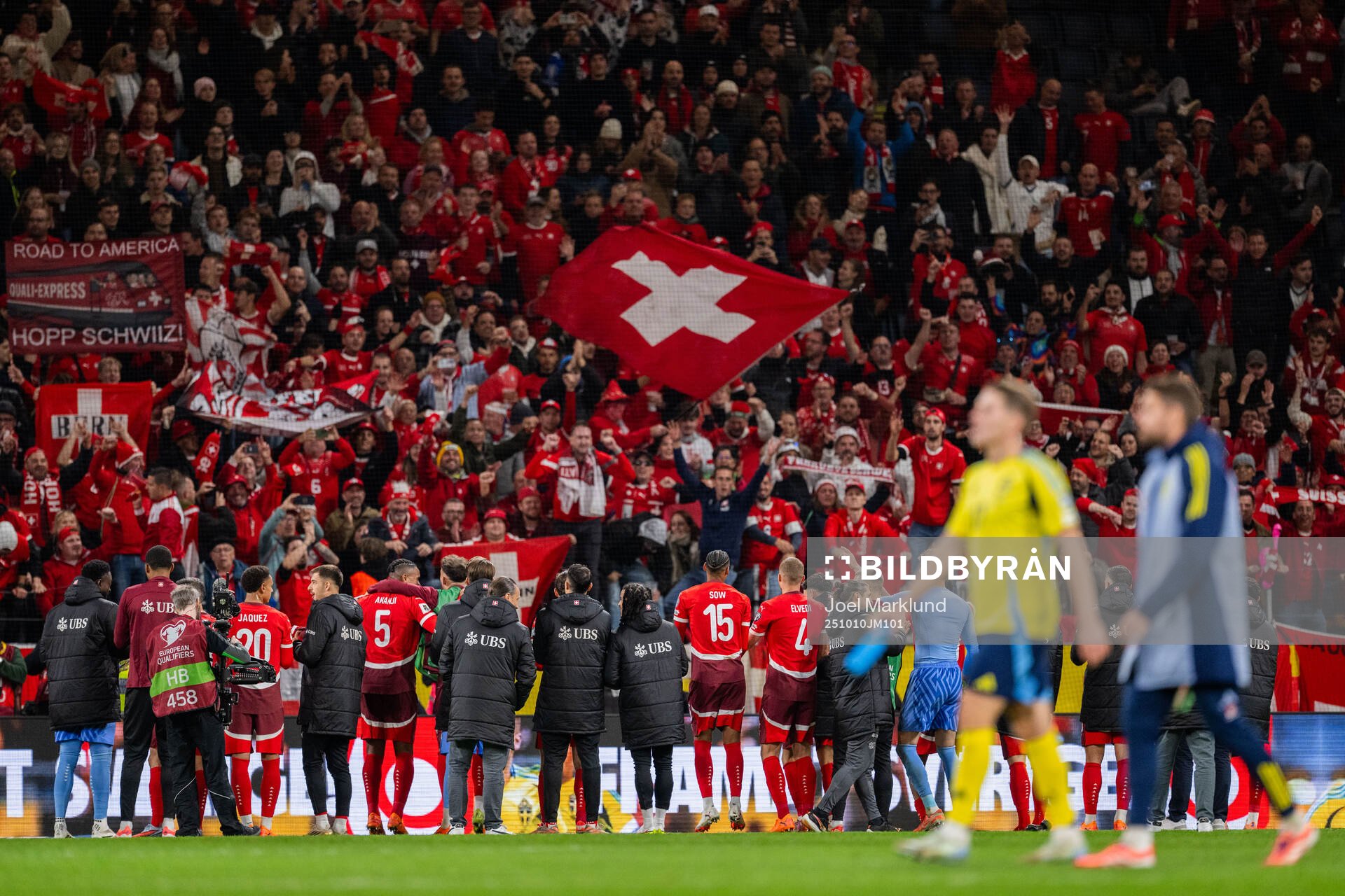 Players of Switzerland celebrates