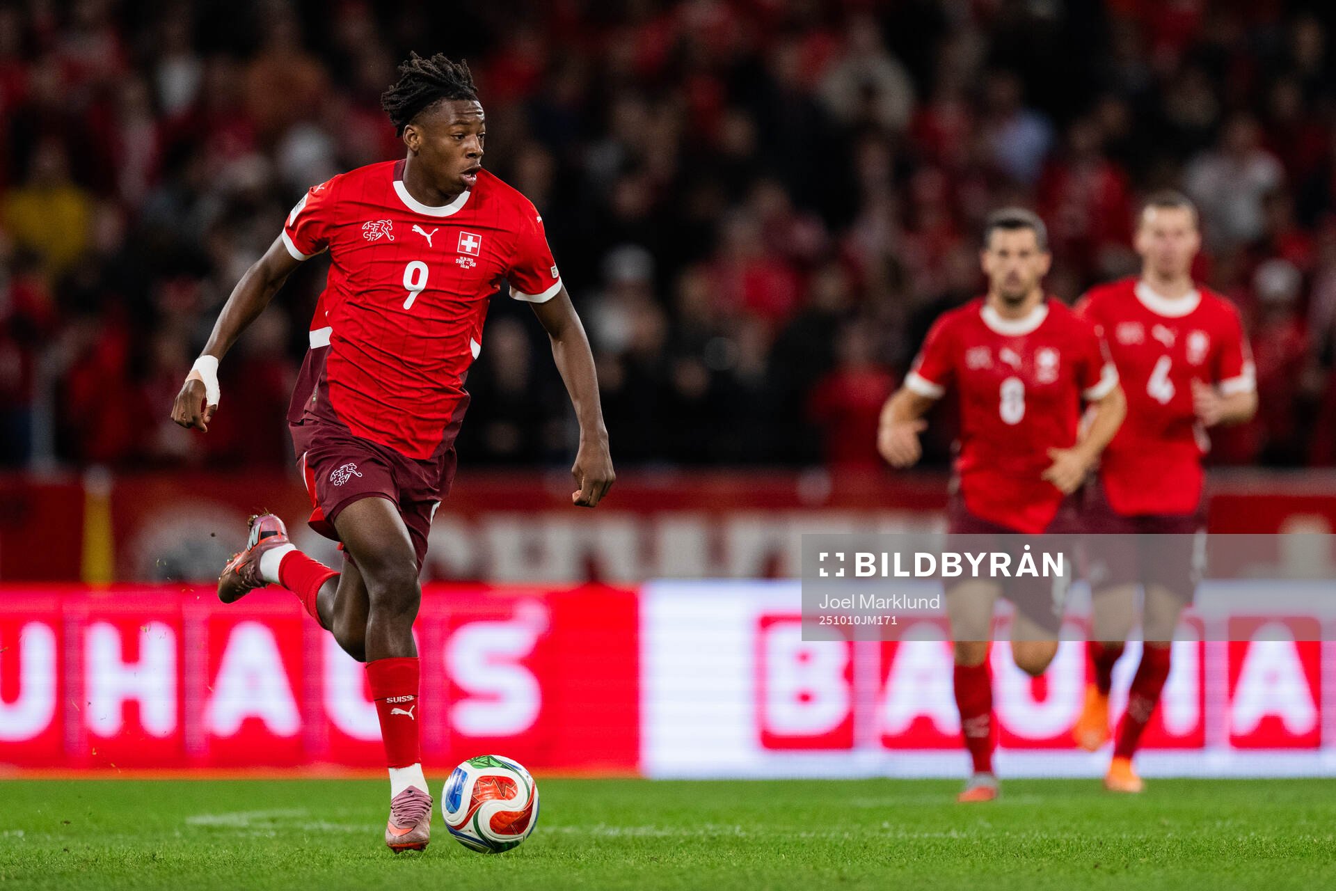 Johan Manzambi of Switzerland