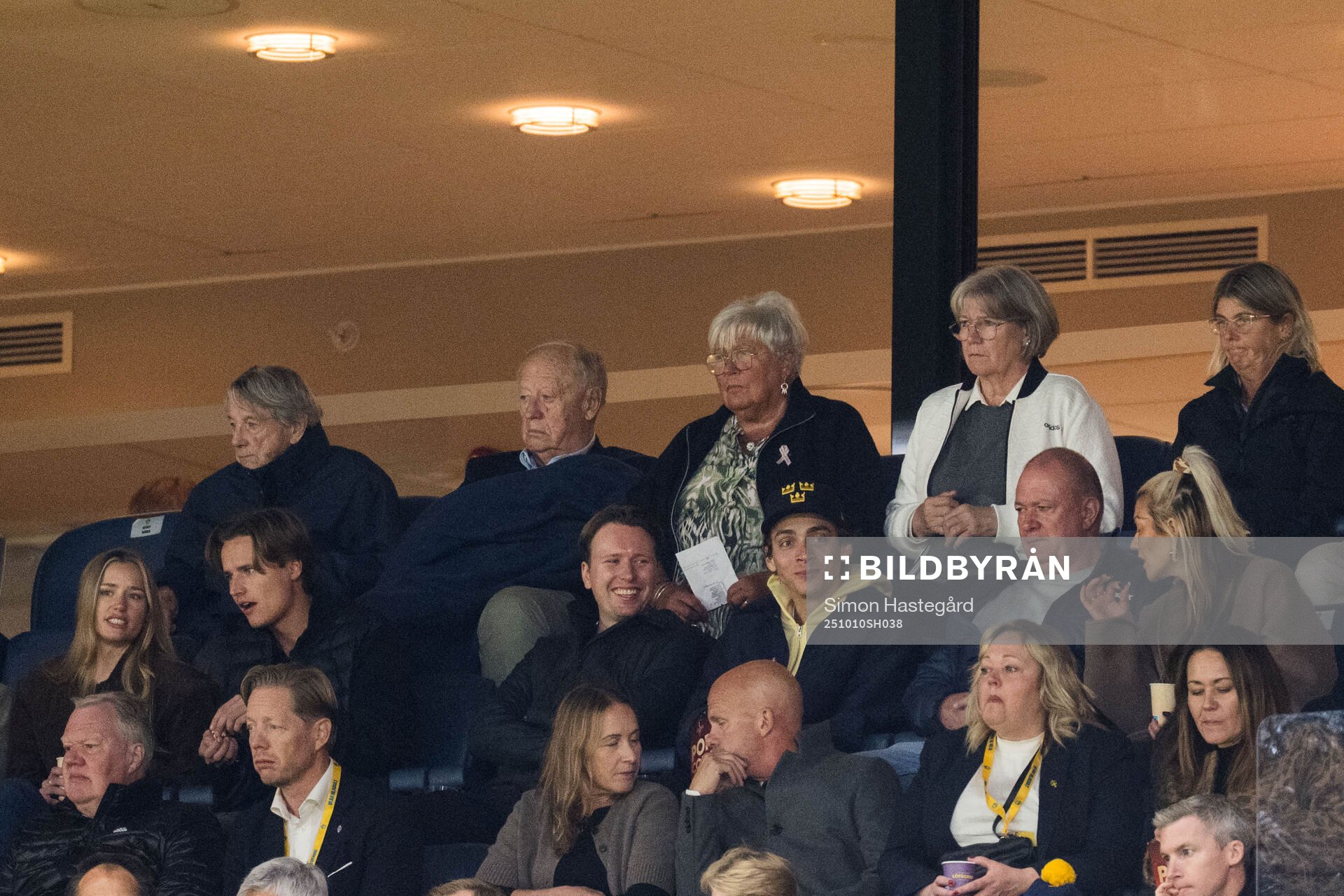 The Swedish pole vaulter Armand Duplantis in the stands