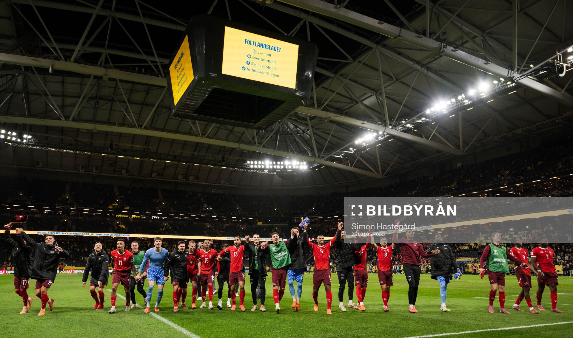 Players of of Switzerland celebrate