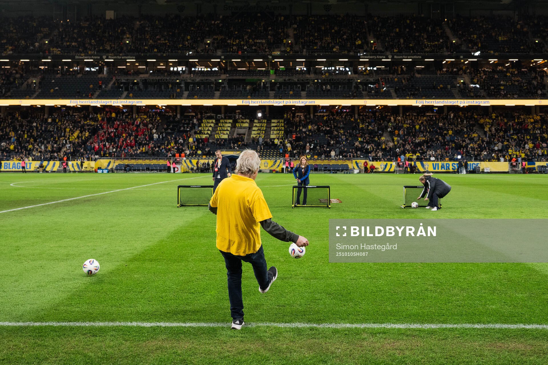 Svenska Spel activity in halftime