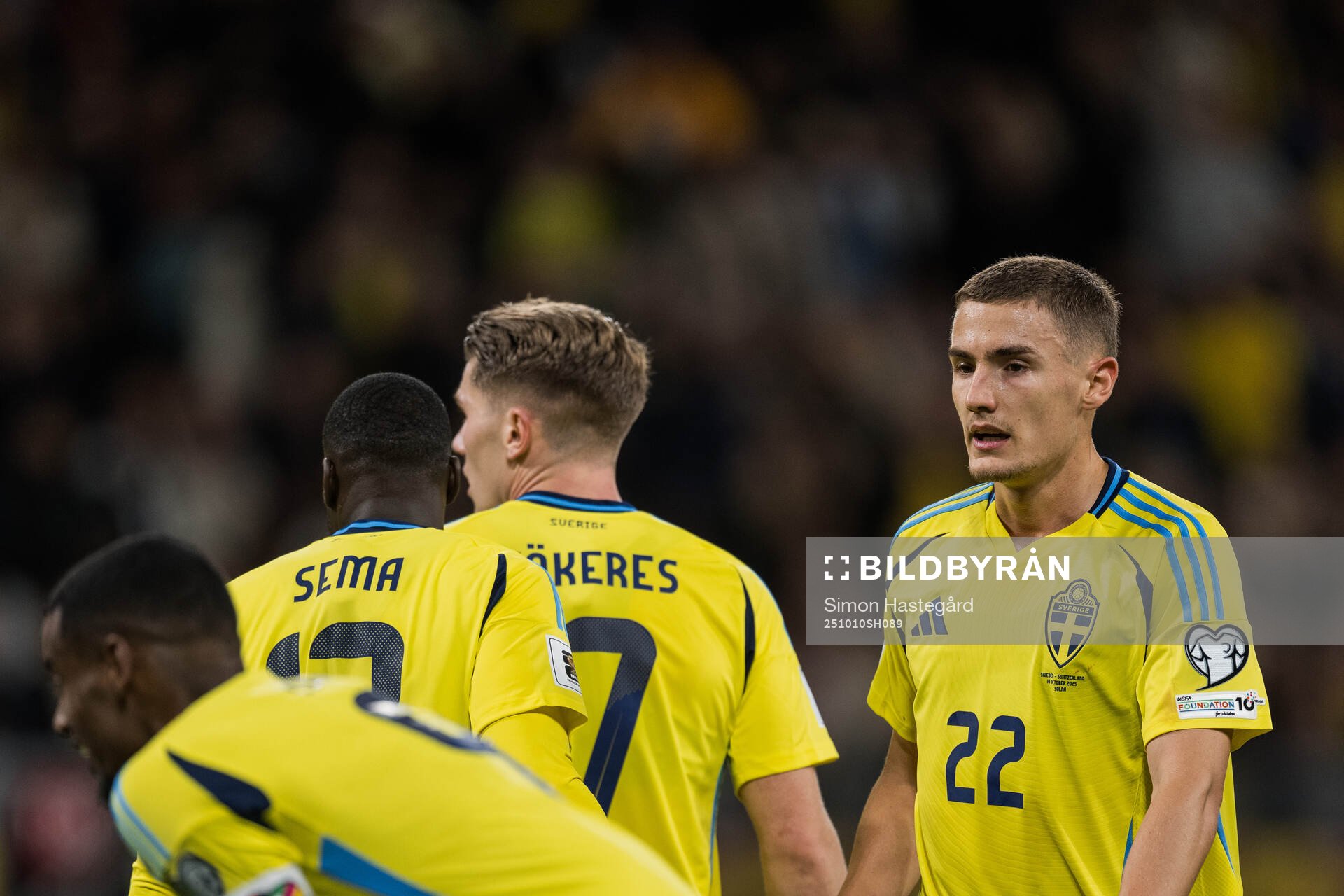 Ken Sema , Viktor Gyökeres and Sebastian Nanasi of Sweden