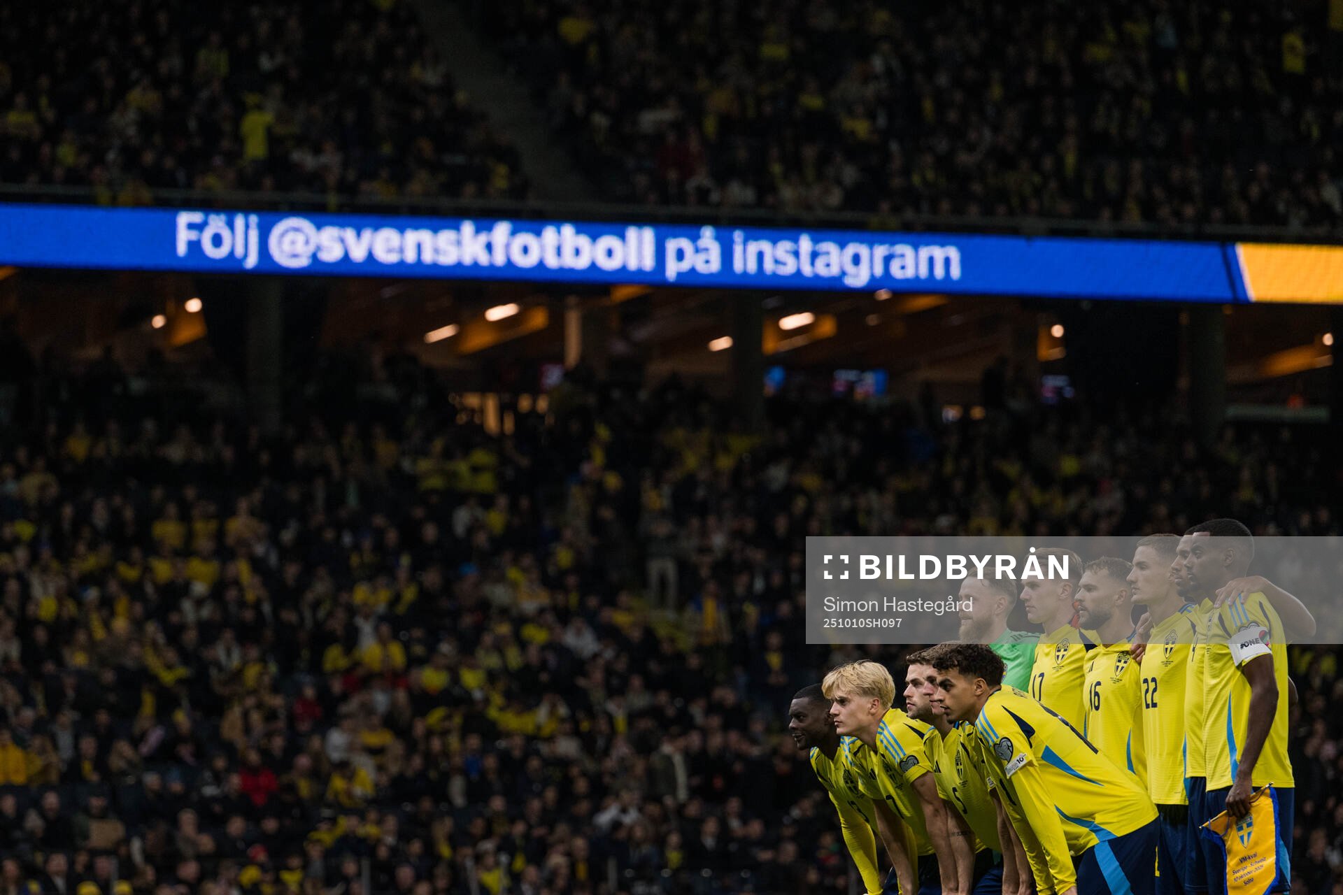 The starting eleven of Sweden pose for a team photo