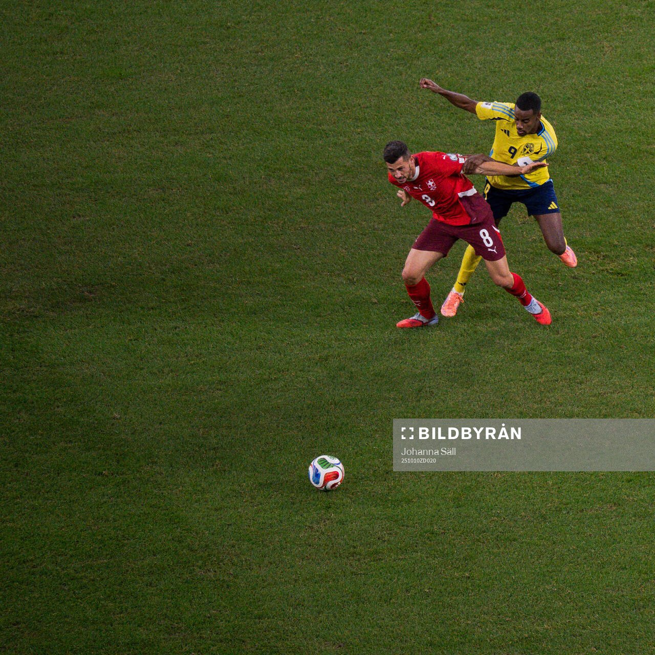 Remo Freuler of Switzerland and Alexander Isak of Sweden