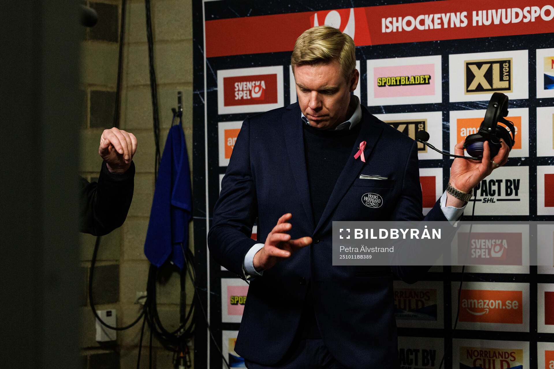HV71s tränare Anton Blomqvist