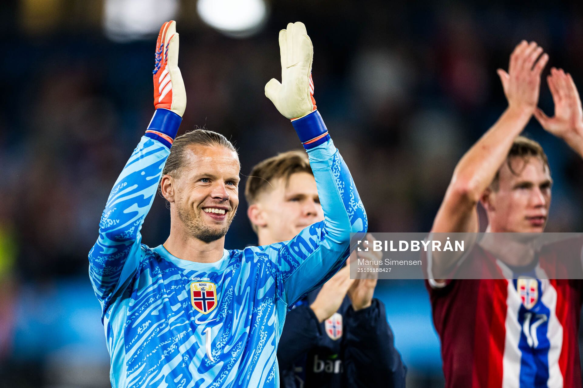 Goalkeeper Ørjan Nyland of Norway celebrates