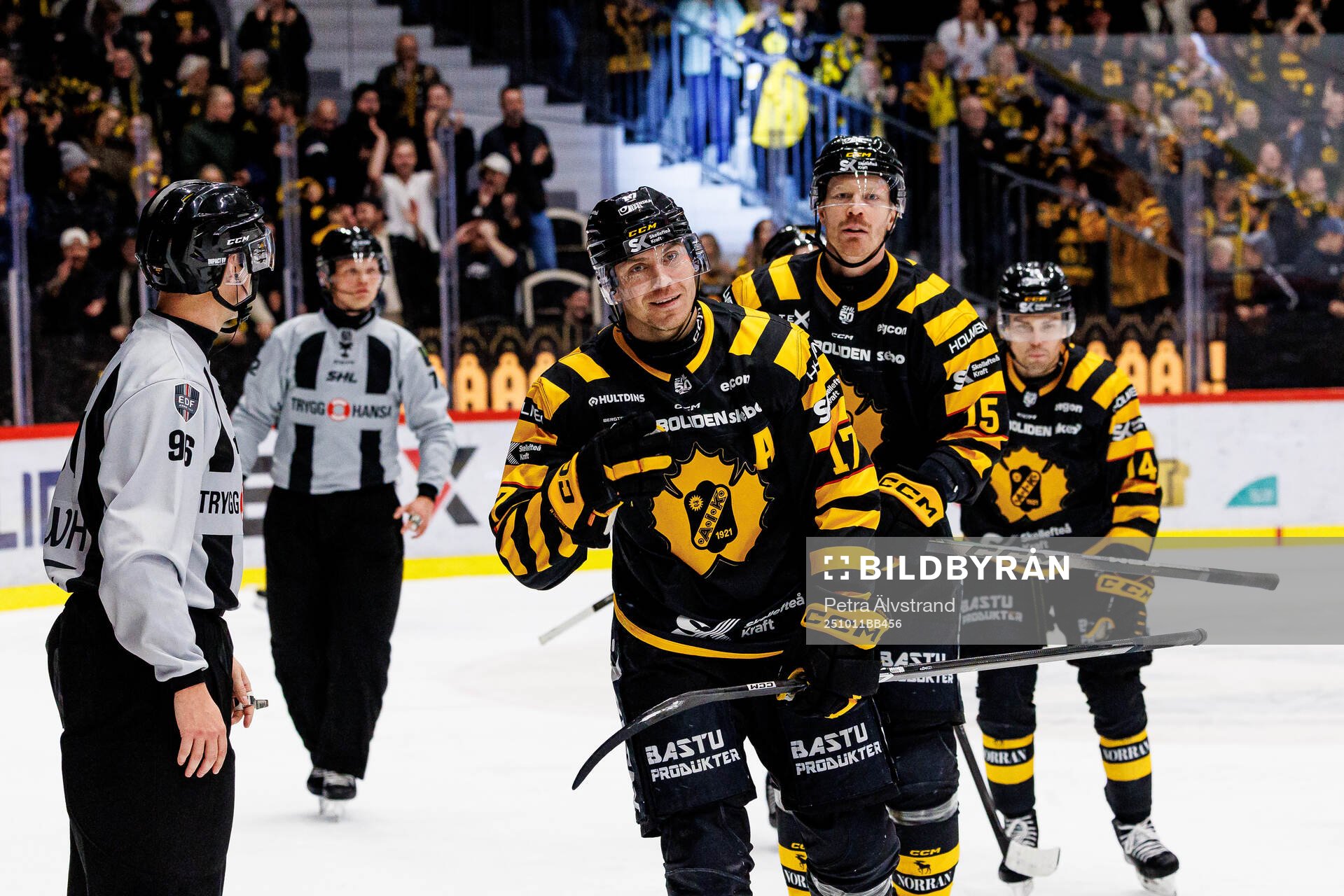 Skellefteås Pär Lindholm jublar