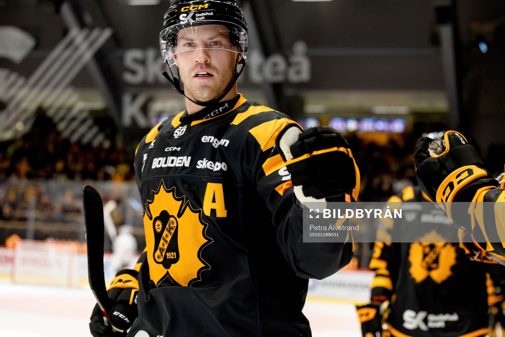 Skellefteås Oscar Lindberg jublar
